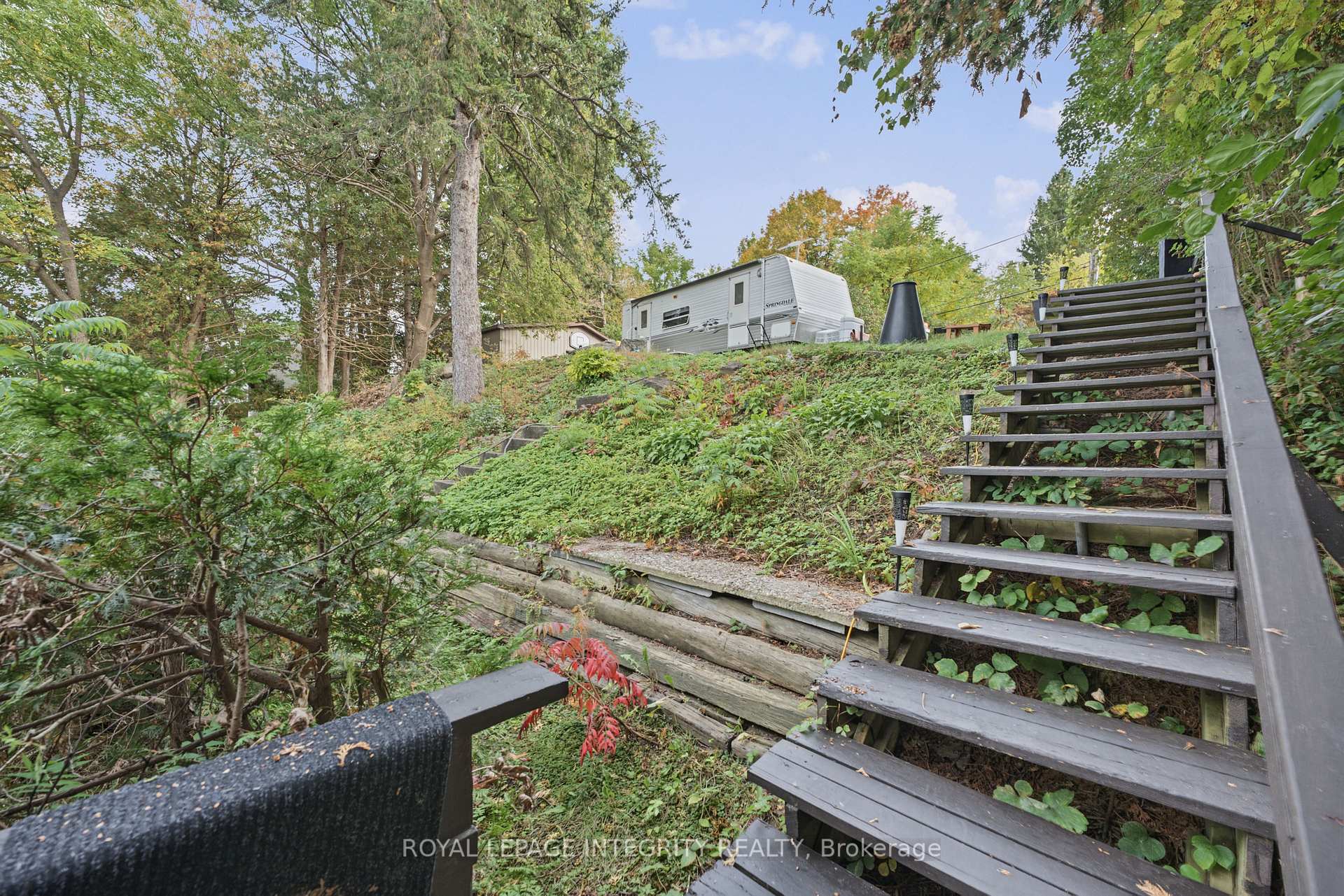 Photo 15 of 1587 Lilac Lane, Ottawa, Camelot — HOMEH