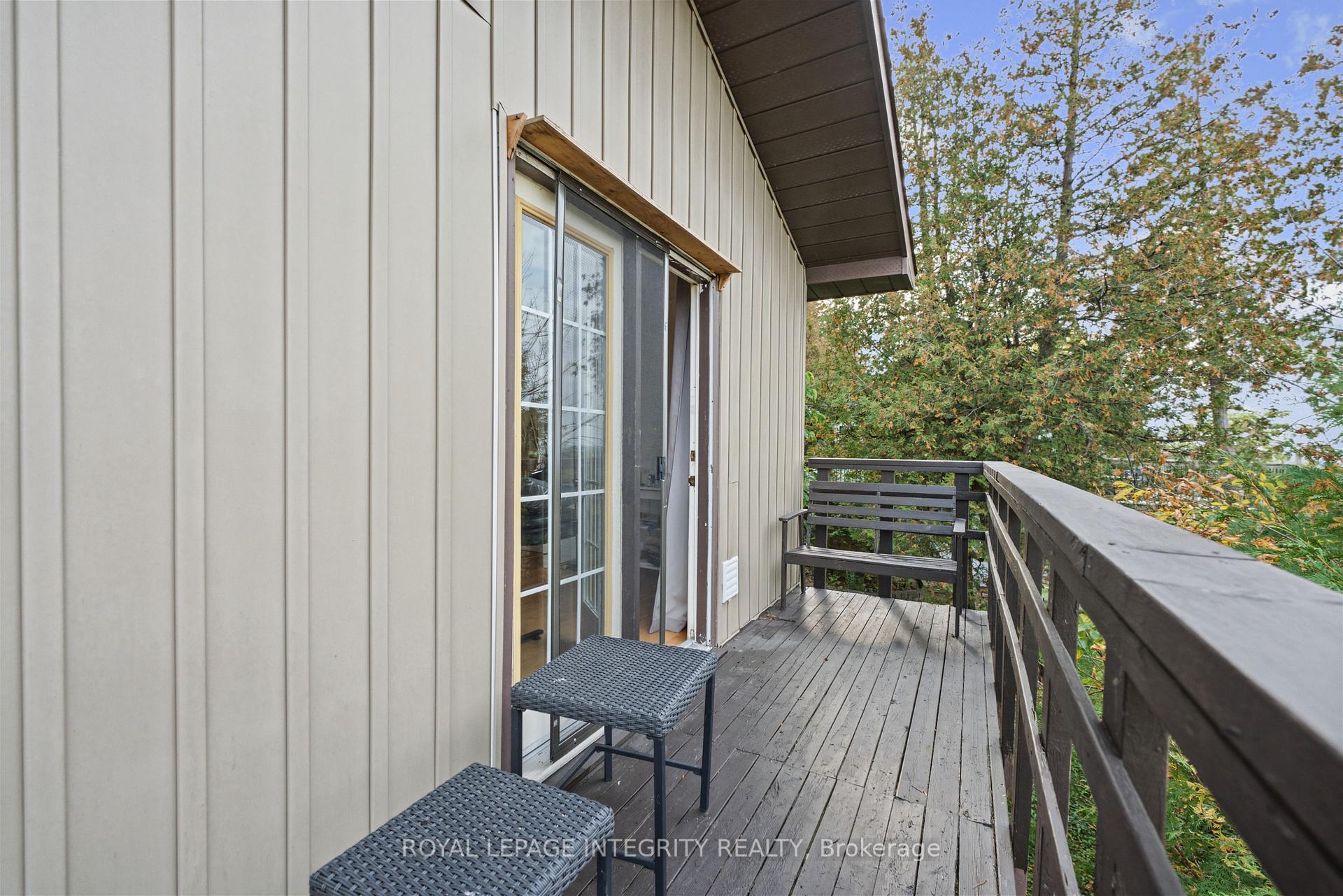 Photo 20 of 1587 Lilac Lane, Ottawa, Camelot — HOMEH