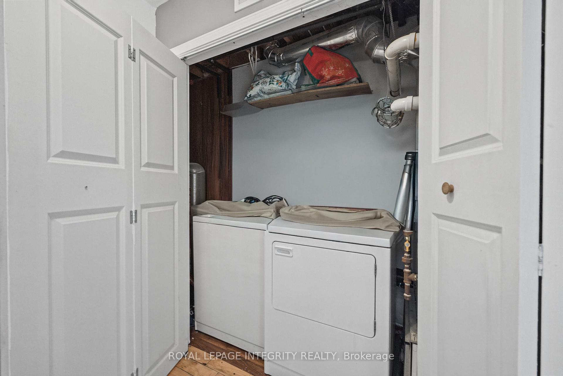 Photo 33 of 1587 Lilac Lane, Ottawa, Camelot — HOMEH