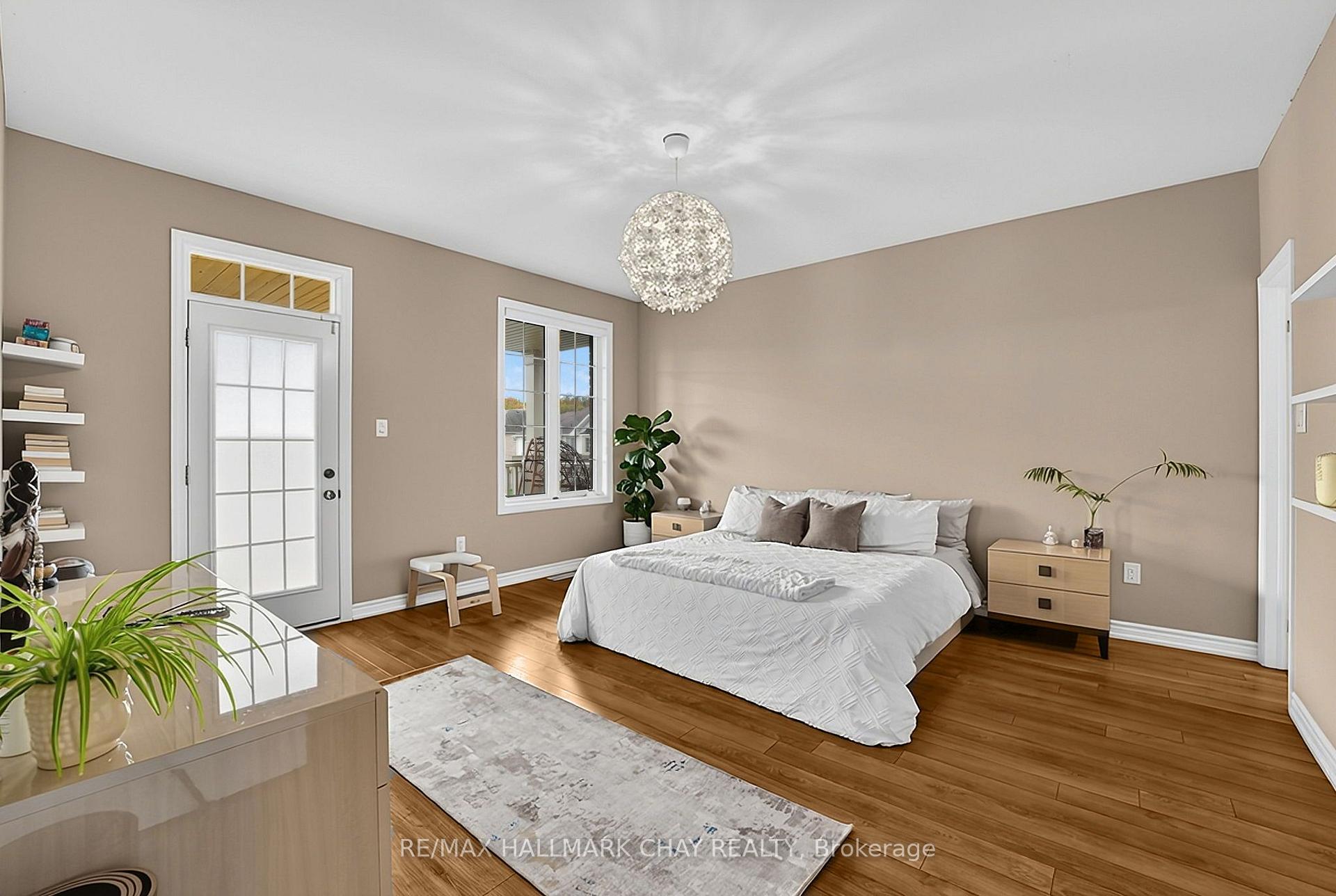 Photo 33 of 8445 Sweet Chestnut Drive, Niagara Falls, Brown — HOMEH