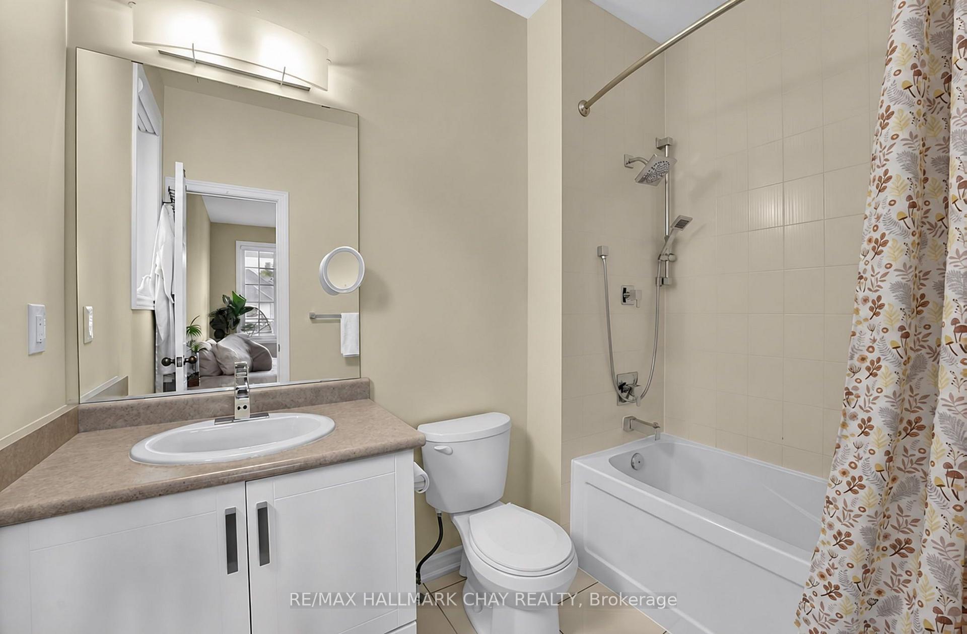 Photo 38 of 8445 Sweet Chestnut Drive, Niagara Falls, Brown — HOMEH