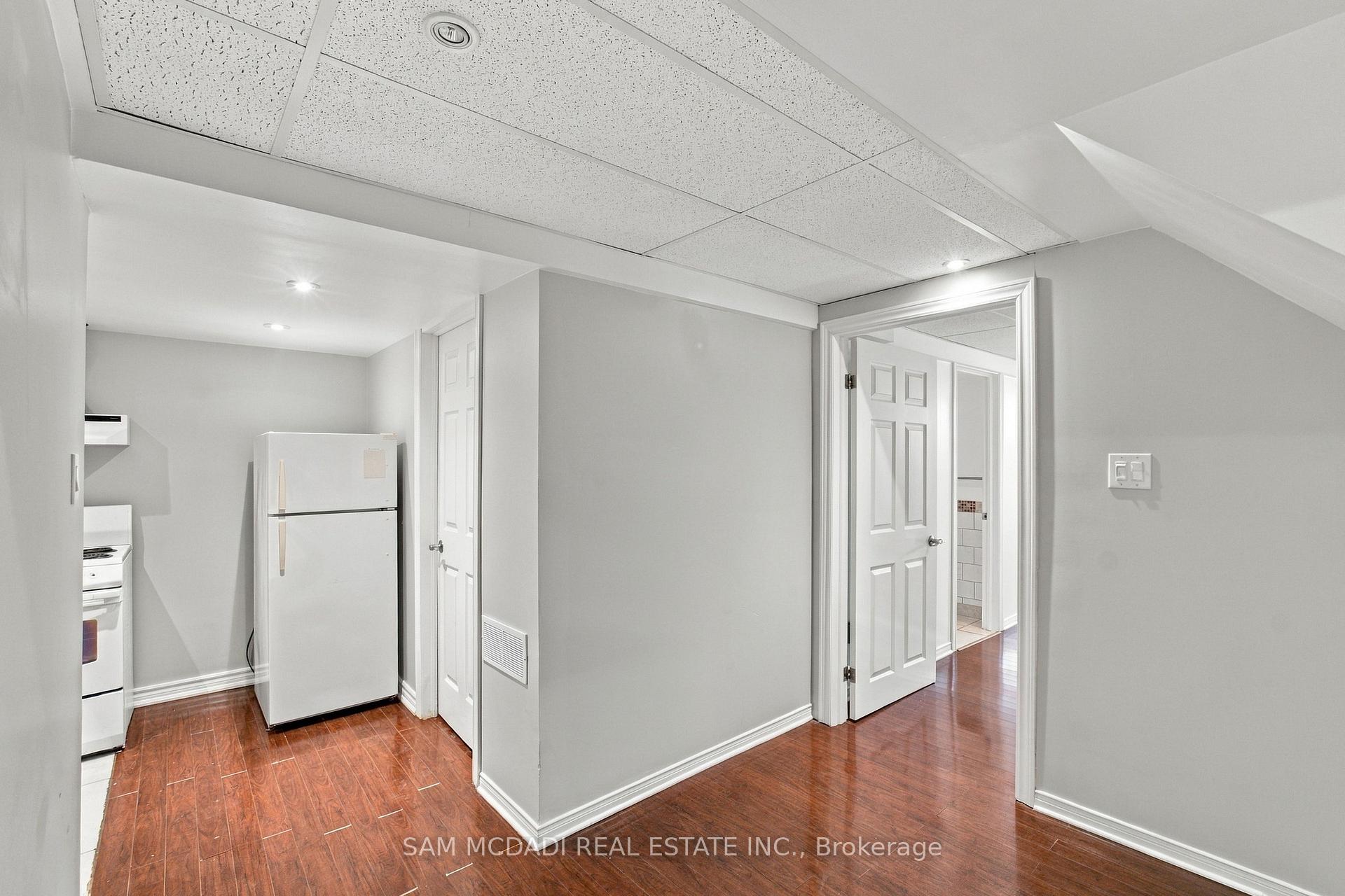 Photo 6 of Unit Lower, 3344 Southwick Street, Mississauga, Churchill Meadows — HOMEH