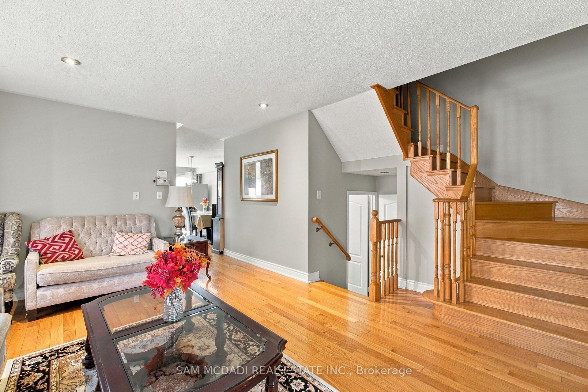 Photo 9 of Unit Lower, 3344 Southwick Street, Mississauga, Churchill Meadows — HOMEH