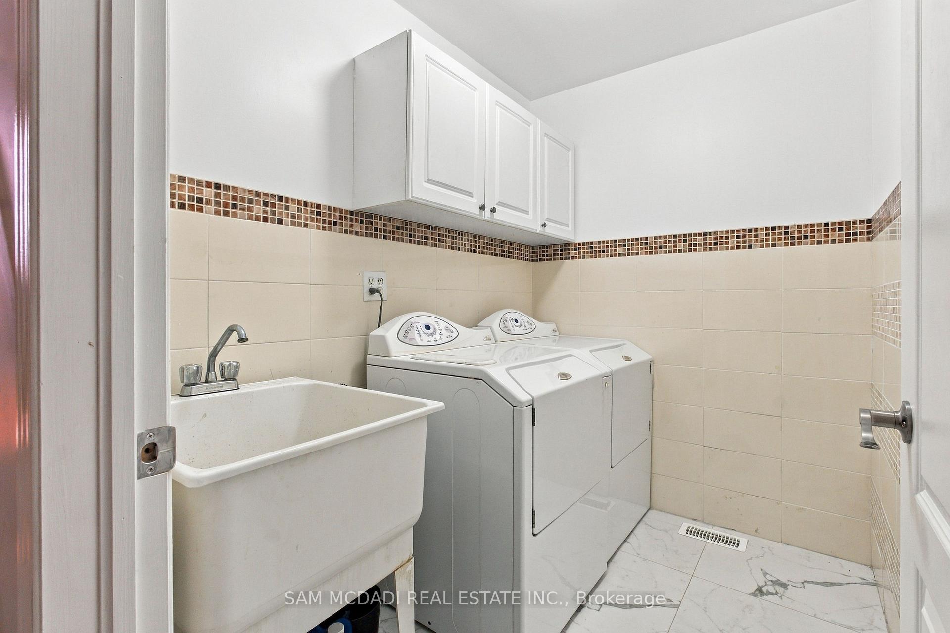 Photo 10 of Unit Lower, 3344 Southwick Street, Mississauga, Churchill Meadows — HOMEH