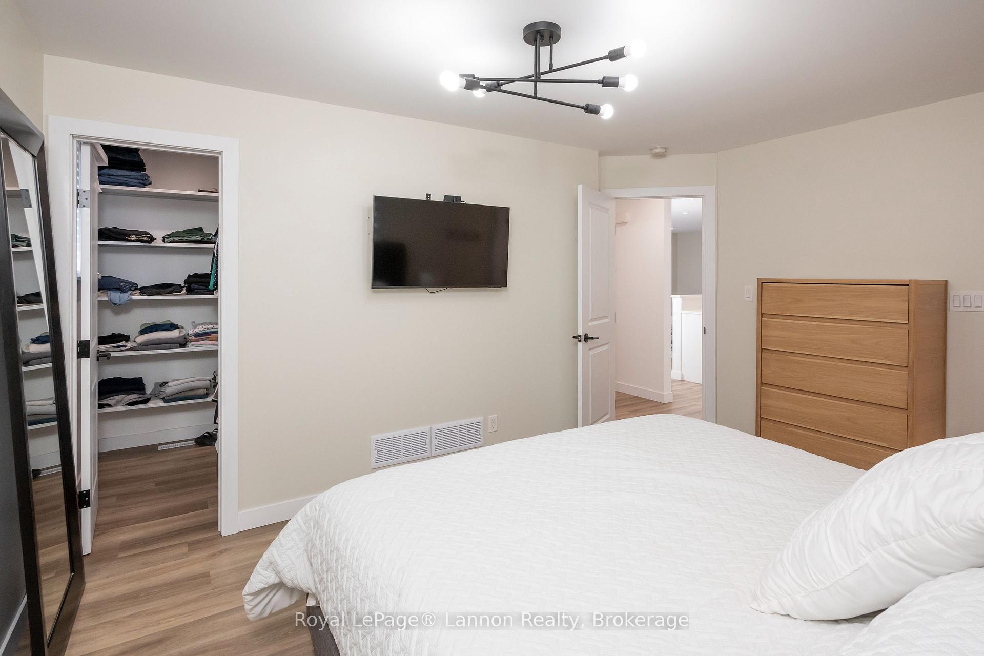 Photo 18 of 524 Wiltshire Crescent, Thunder Bay, Northwood Park — HOMEH