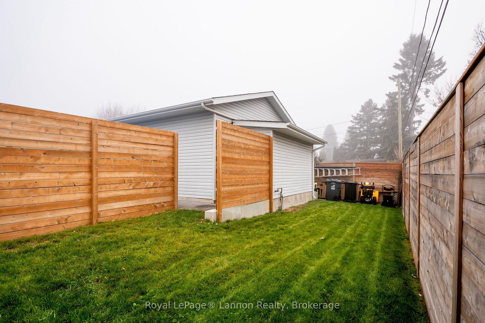 Photo 48 of 524 Wiltshire Crescent, Thunder Bay, Northwood Park — HOMEH