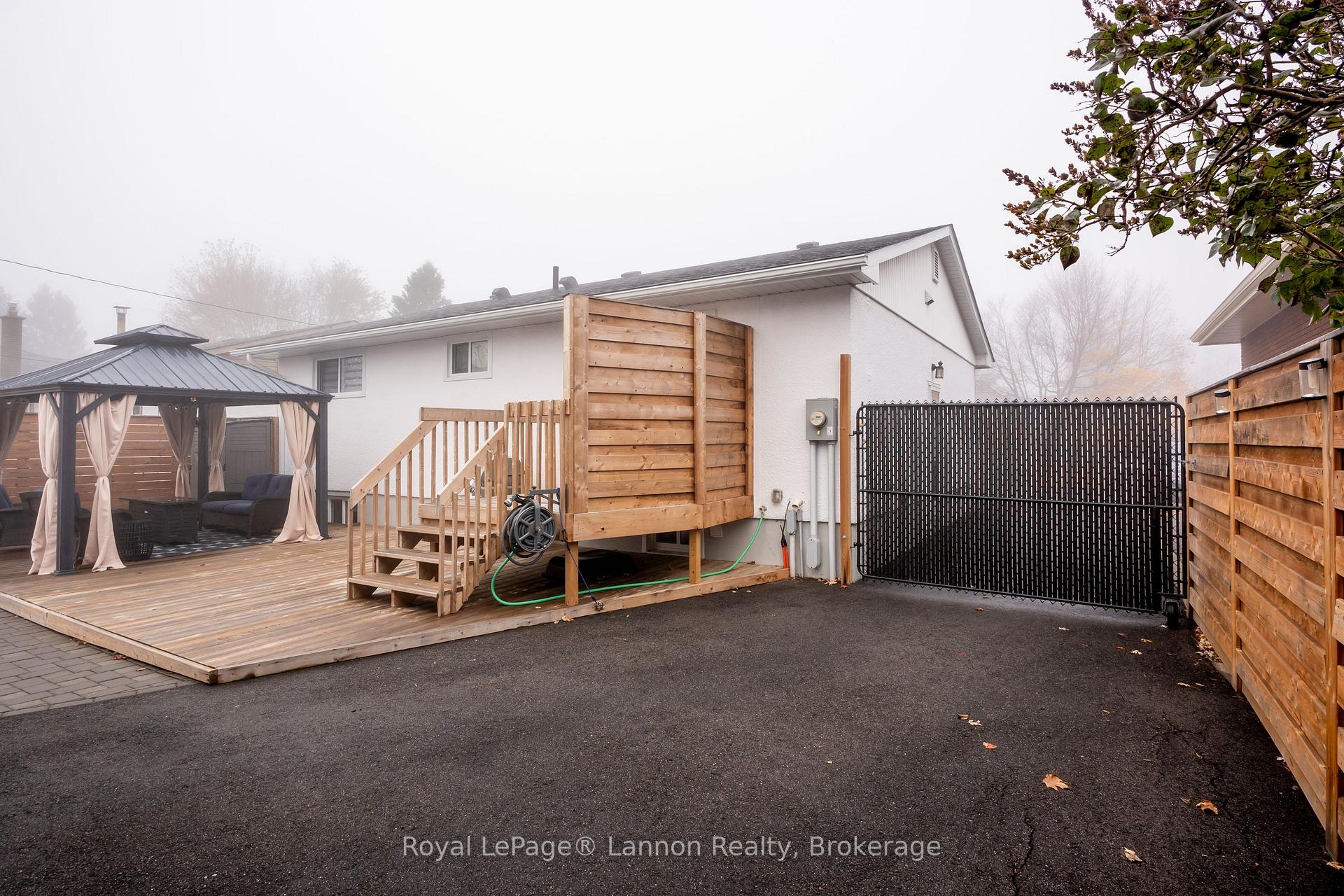 Photo 49 of 524 Wiltshire Crescent, Thunder Bay, Northwood Park — HOMEH