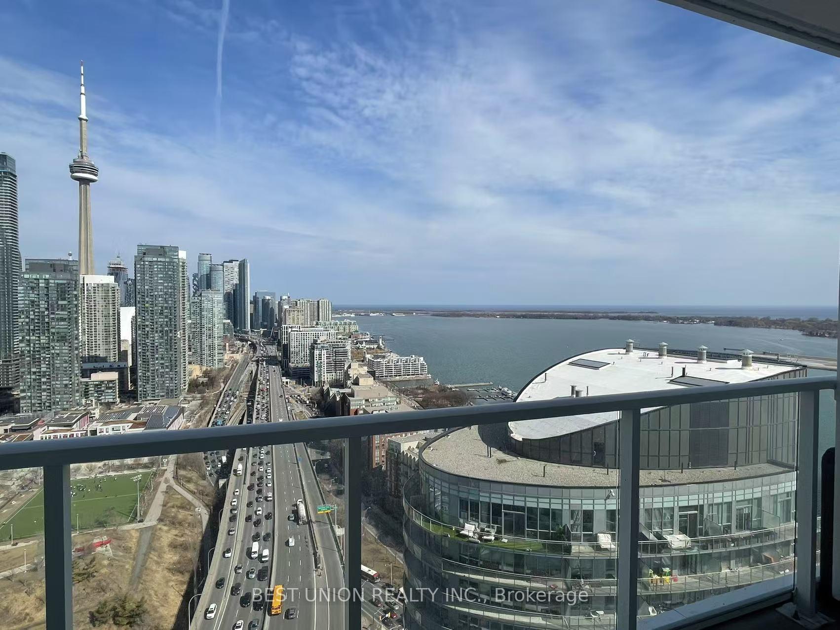 Photo of Unit 3910, 17 Bathurst Street