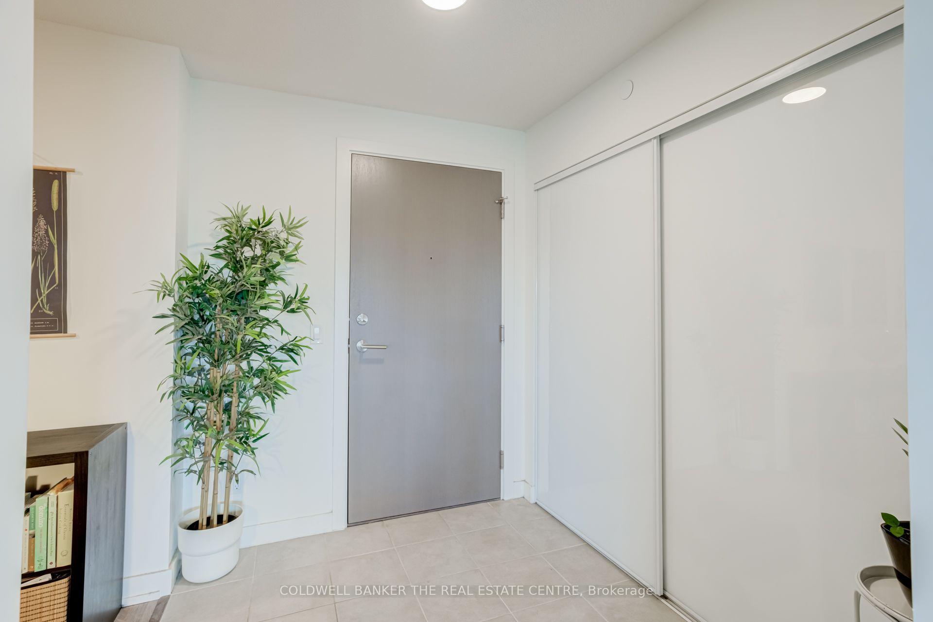 Photo 7 of Unit 412, 10 Wilby Crescent, North York, Weston — HOMEH