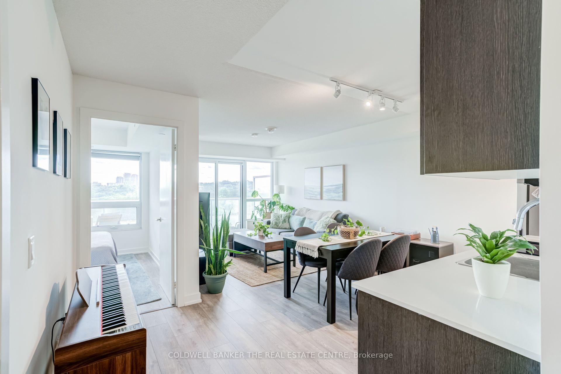 Photo 9 of Unit 412, 10 Wilby Crescent, North York, Weston — HOMEH