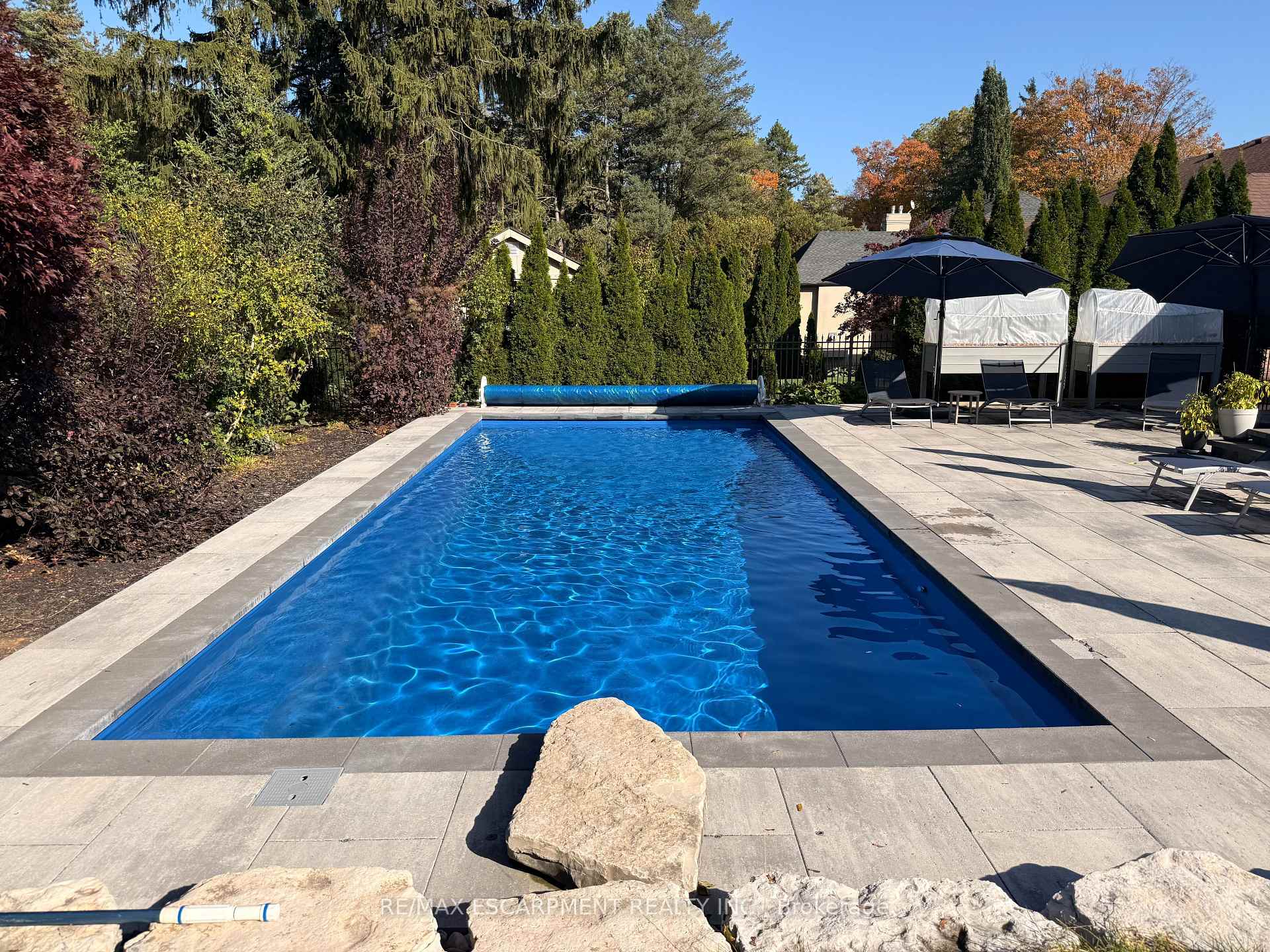 Photo 40 of 9 Harrington Place, Hamilton, Ancaster — HOMEH