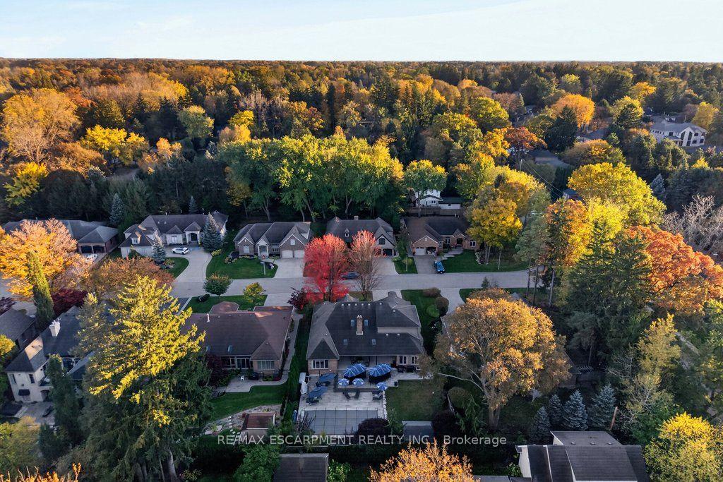 Photo 46 of 9 Harrington Place, Hamilton, Ancaster — HOMEH