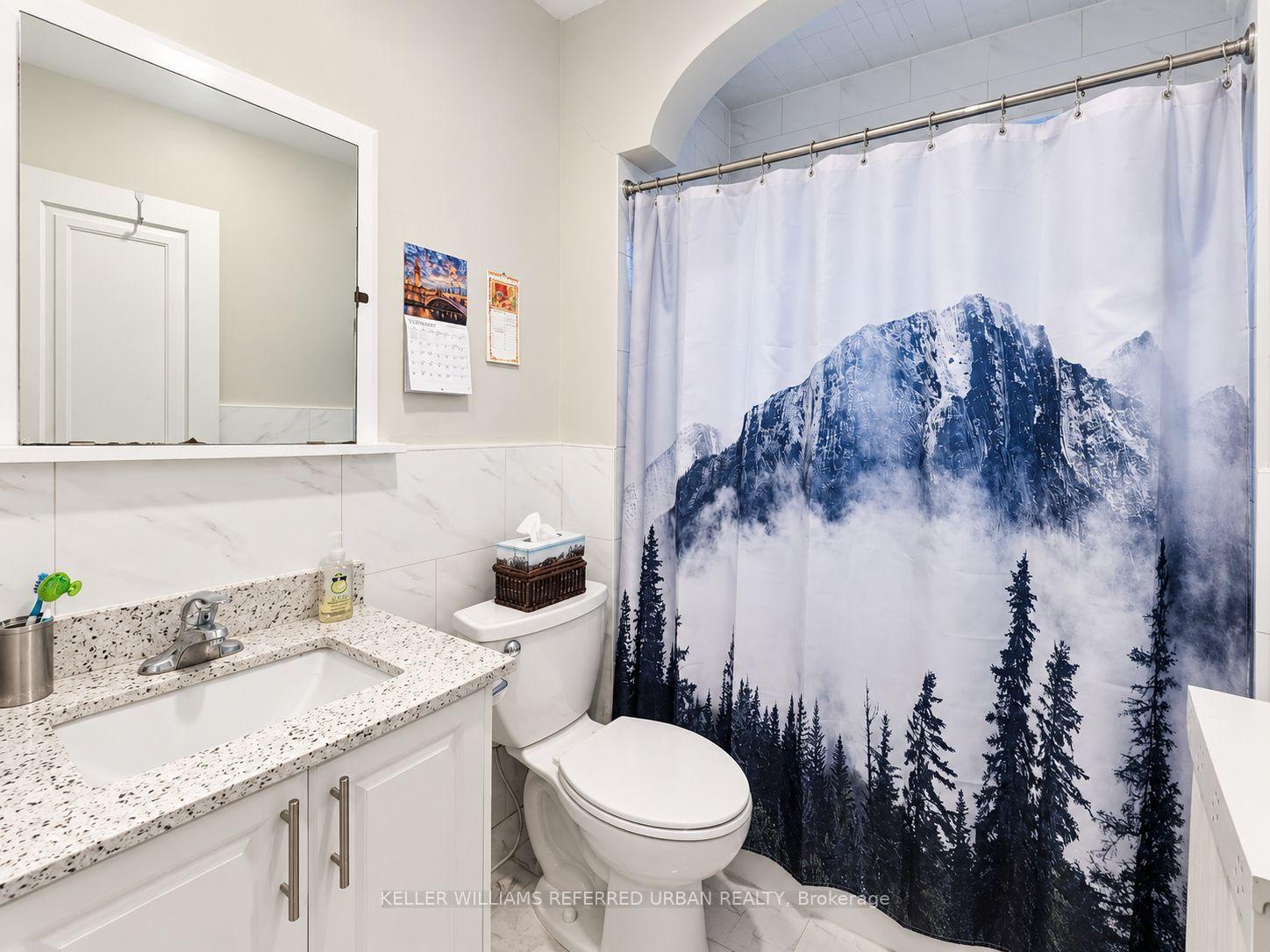 Photo 9 of Unit Upper, 1227 Avenue Road, Toronto, Lawrence Park South — HOMEH