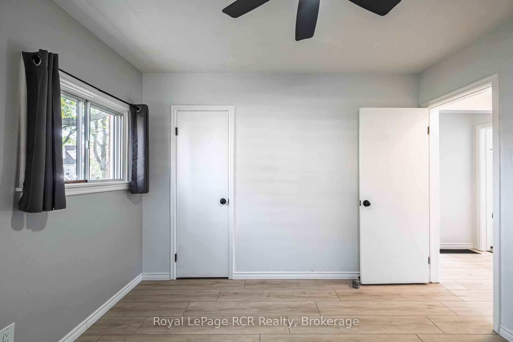 Photo 9 of 330 Melvin Avenue, Hamilton, McQuesten — HOMEH
