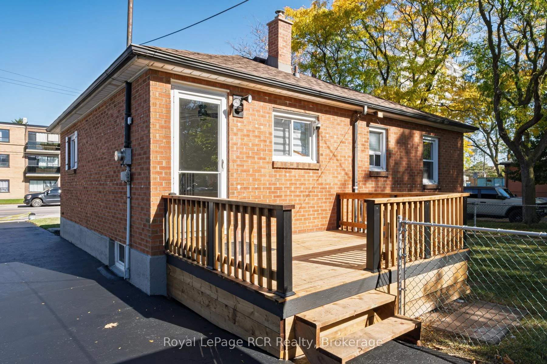 Photo 31 of 330 Melvin Avenue, Hamilton, McQuesten — HOMEH