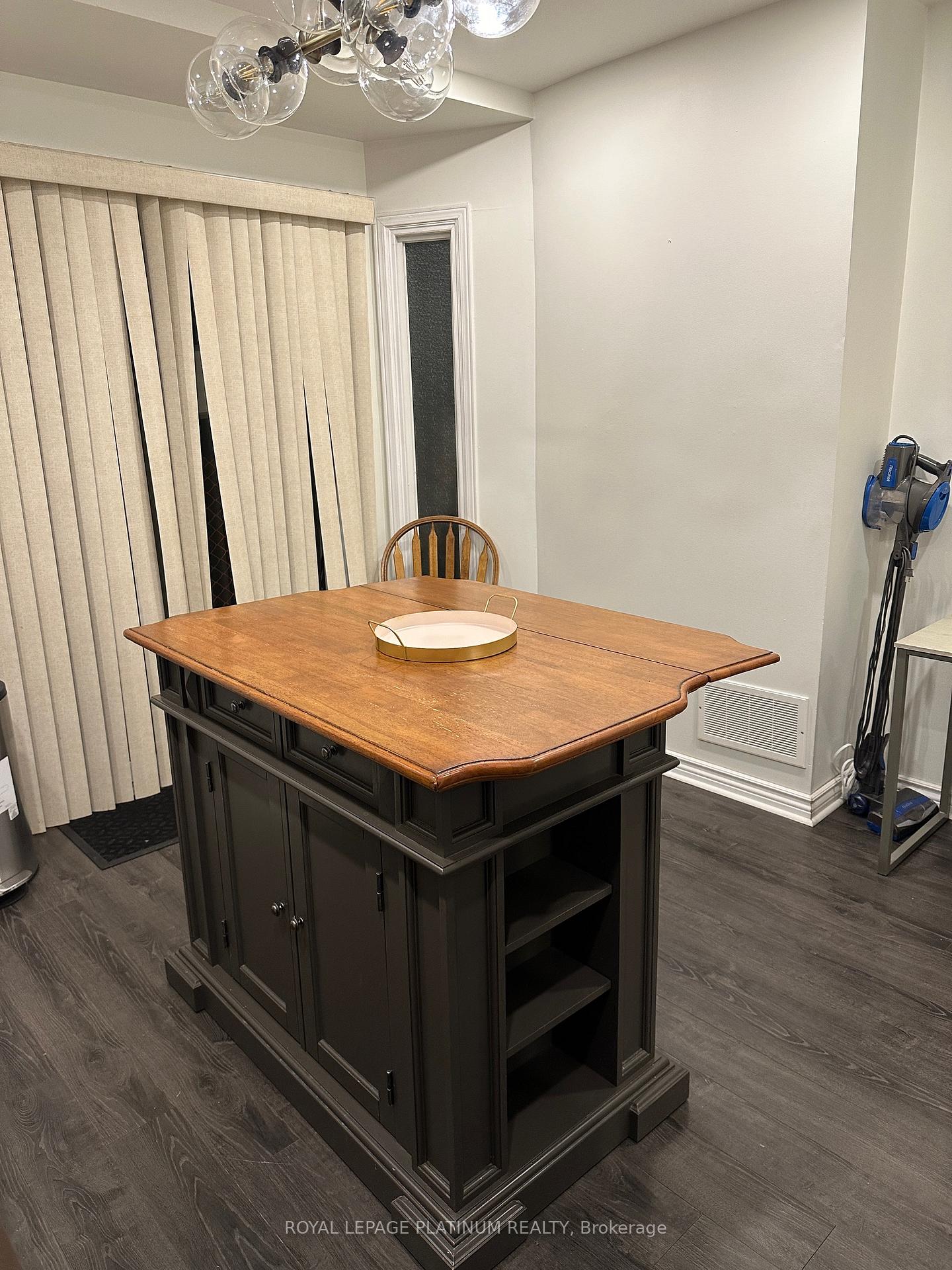 Photo 9 of Unit 611, 895 Maple Avenue, Burlington, Brant — HOMEH