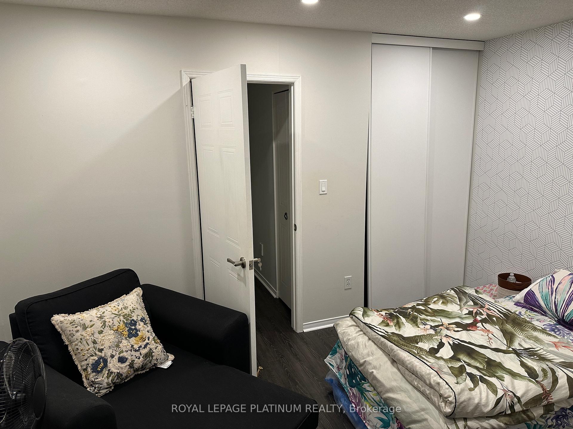 Photo 14 of Unit 611, 895 Maple Avenue, Burlington, Brant — HOMEH