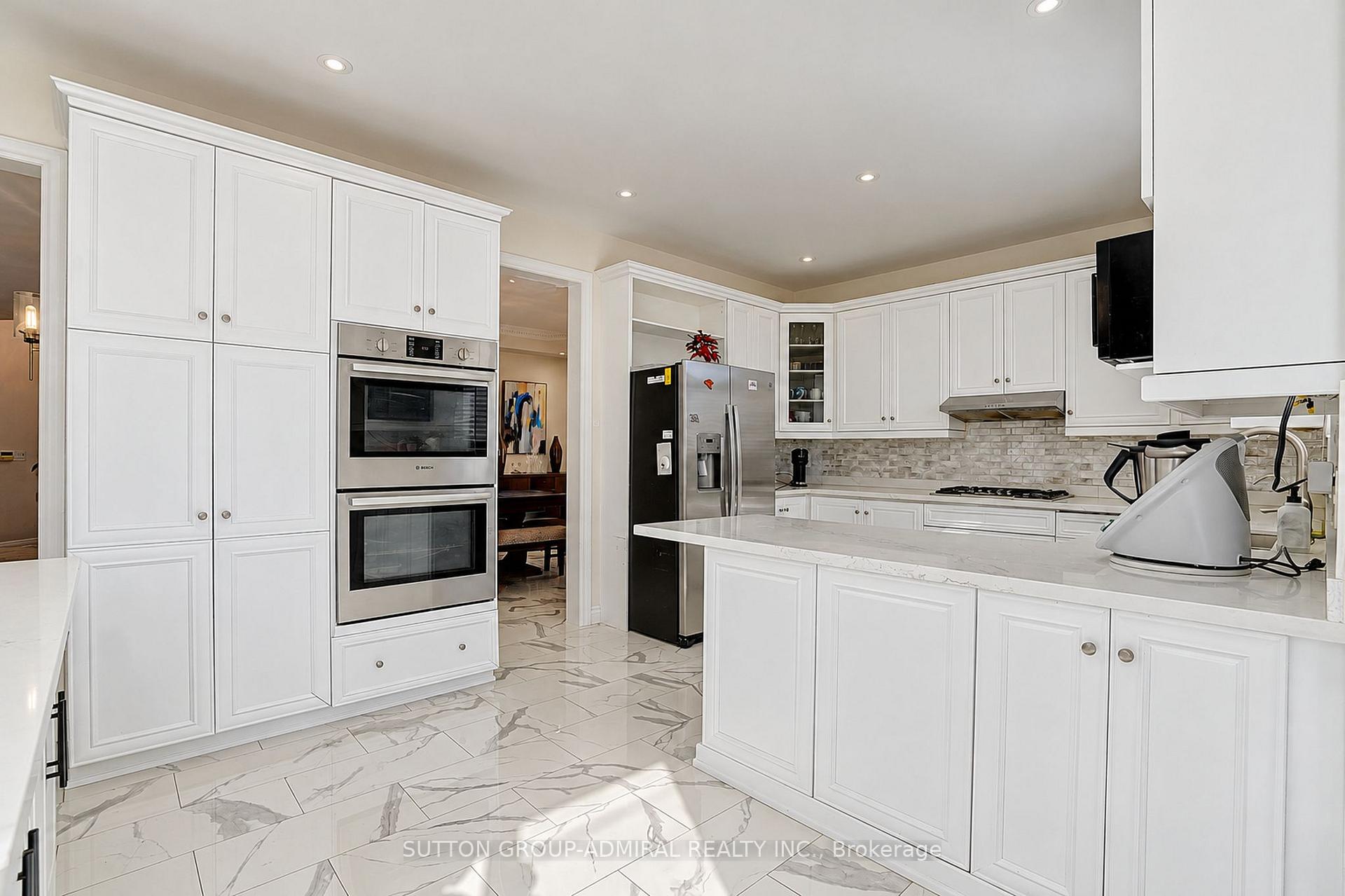 Photo 6 of 51 Glen Forest Drive, Vaughan, Uplands — HOMEH