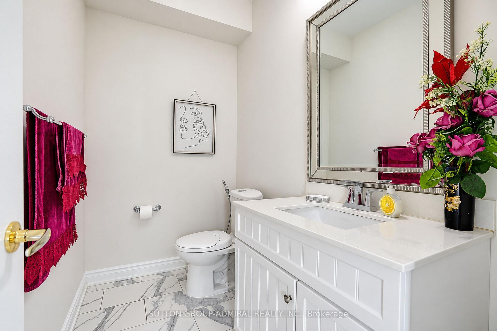 Photo 12 of 51 Glen Forest Drive, Vaughan, Uplands — HOMEH