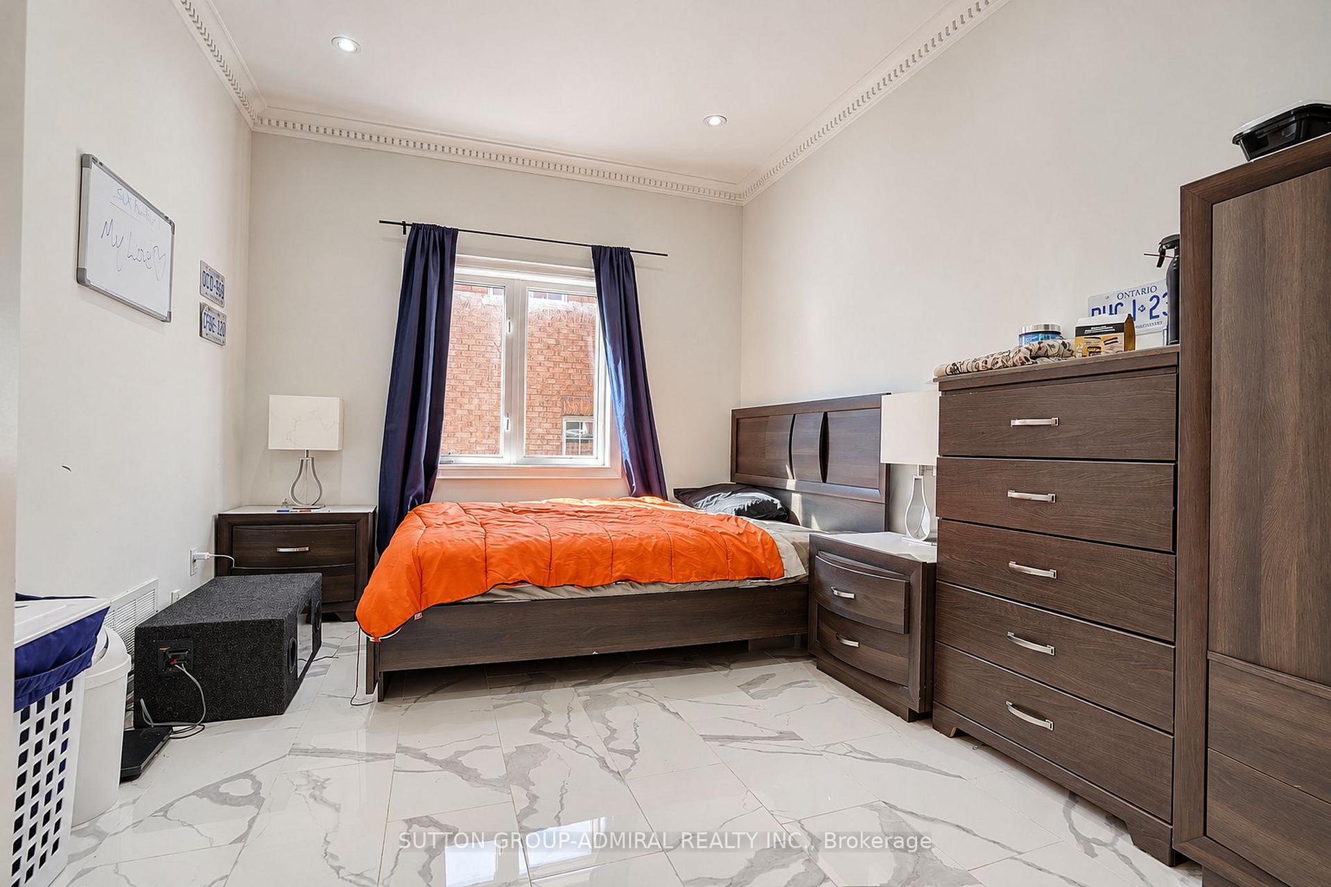 Photo 22 of 51 Glen Forest Drive, Vaughan, Uplands — HOMEH