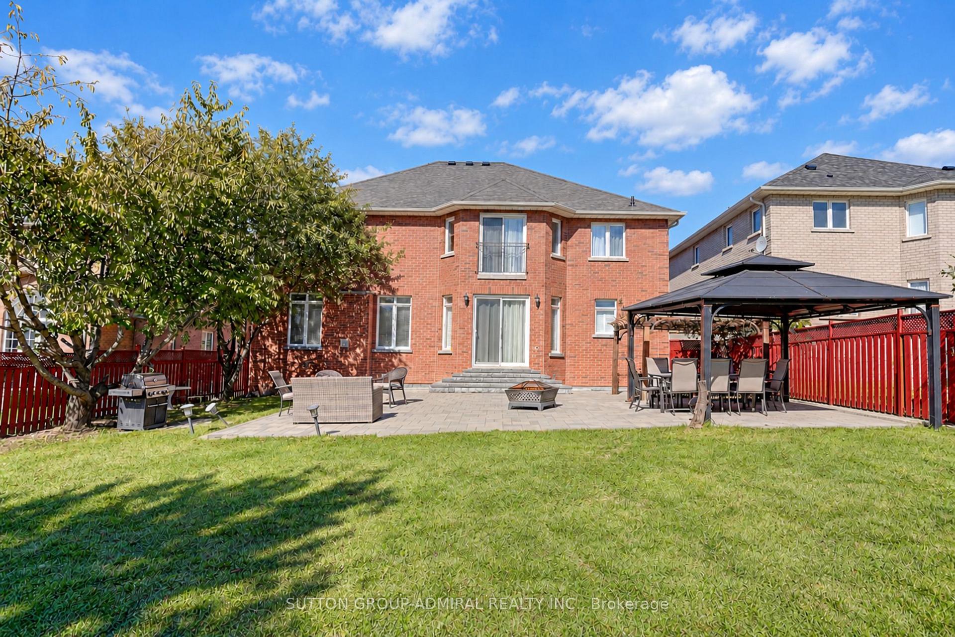 Photo 44 of 51 Glen Forest Drive, Vaughan, Uplands — HOMEH