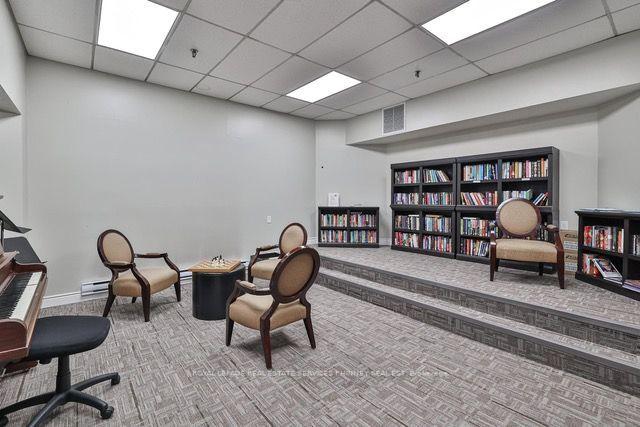 Photo 37 of Unit E21, 284 Mill Road, Etobicoke, Markland Wood — HOMEH