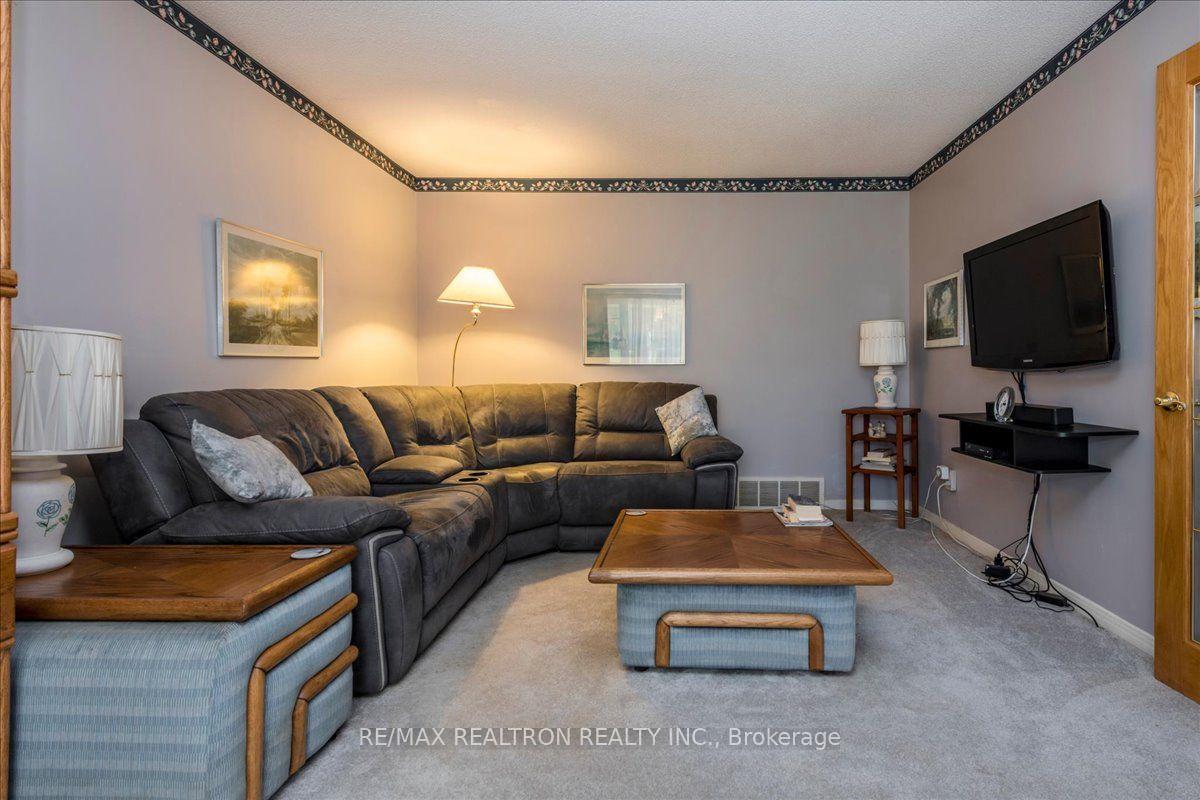 Photo 5 of 39 Grandview Crescent, Oro-Medonte, Rural Oro-Medonte — HOMEH