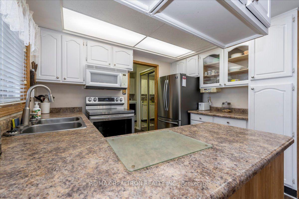 Photo 9 of 39 Grandview Crescent, Oro-Medonte, Rural Oro-Medonte — HOMEH