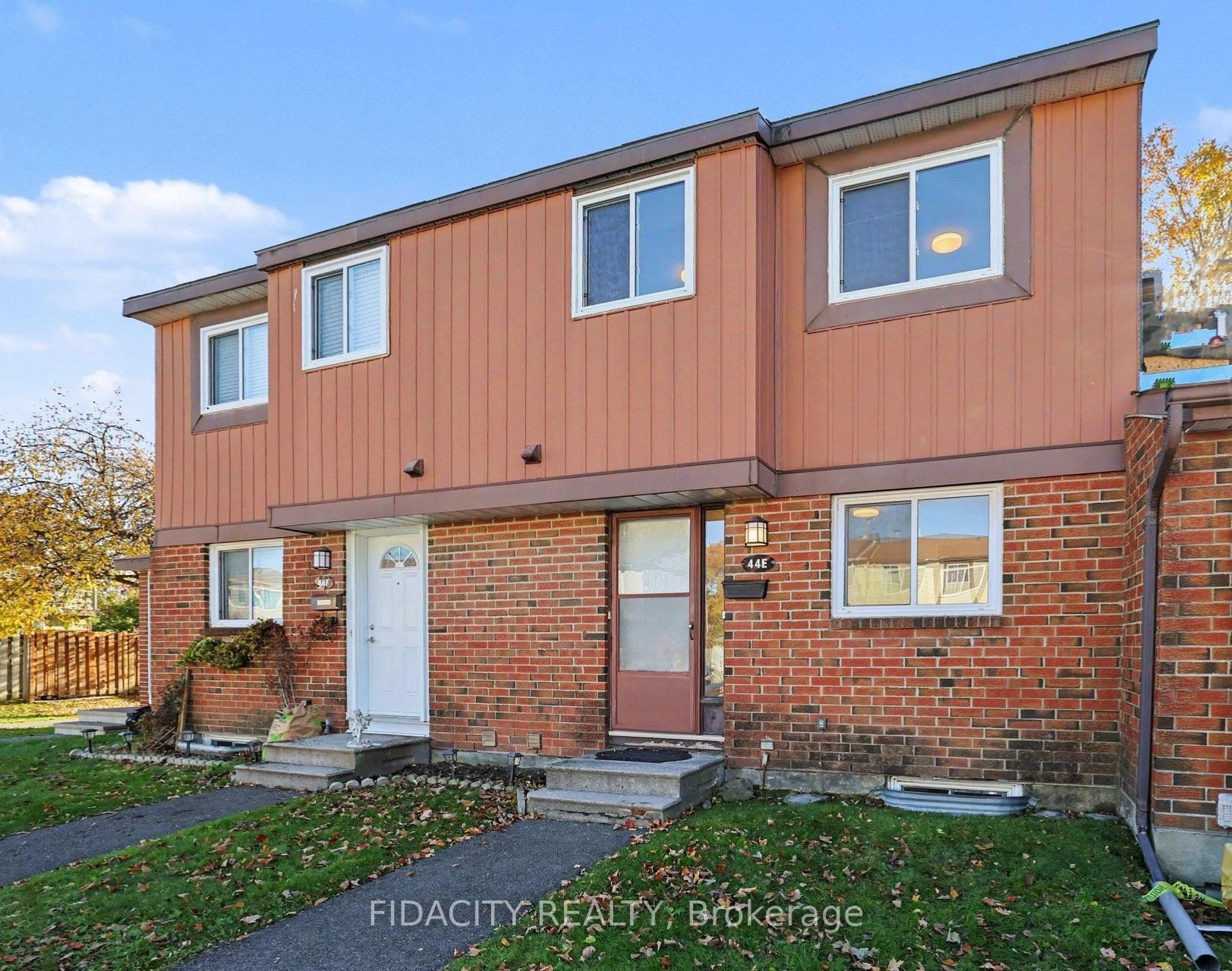 Photo 1 of Unit 39, 44 Foxfield Drive E, Ottawa, Barrhaven - Knollsbrook — HOMEH