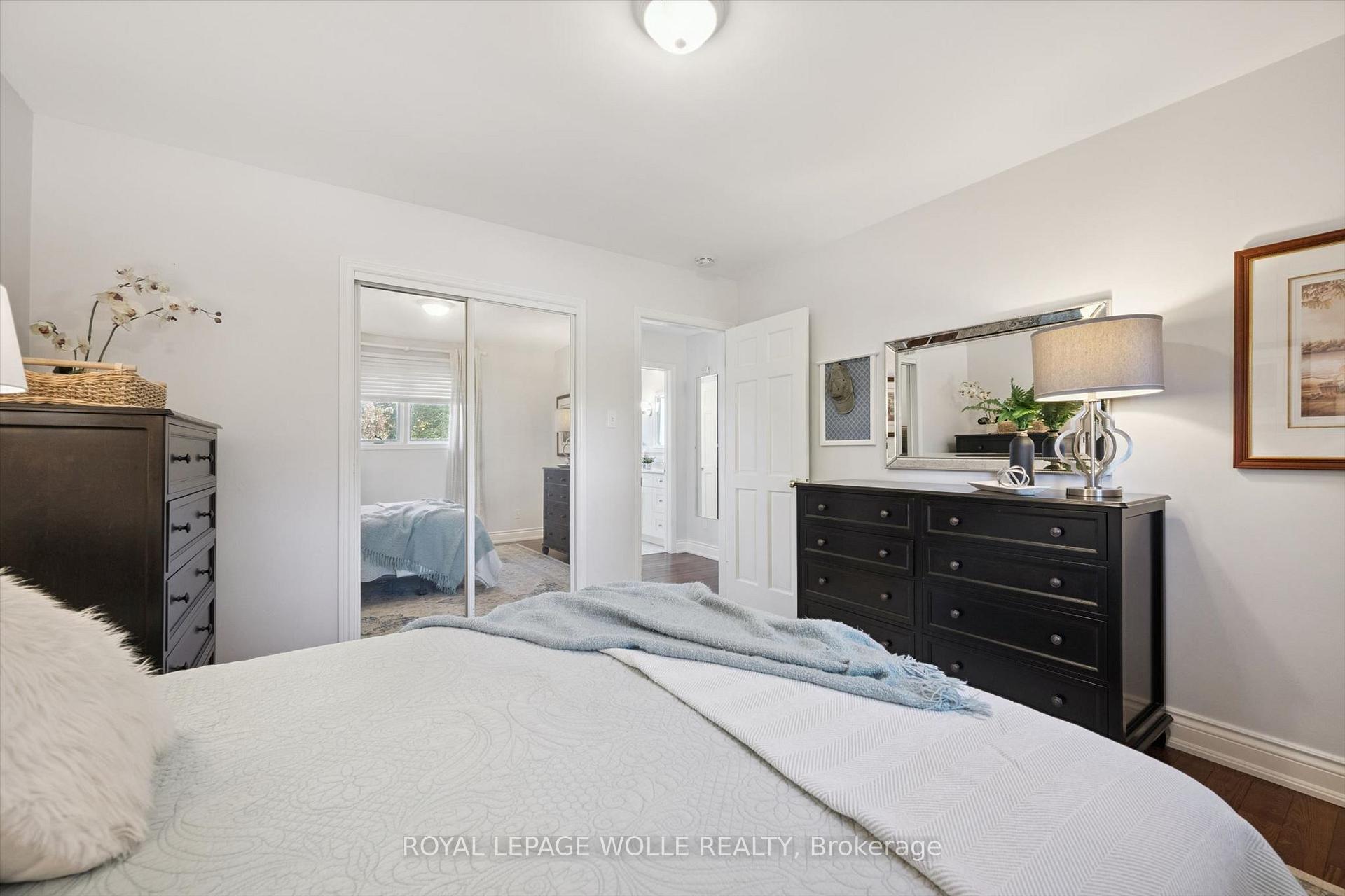 Photo 14 of 301 Martindale Crescent, Waterloo, Lakeshore Village — HOMEH