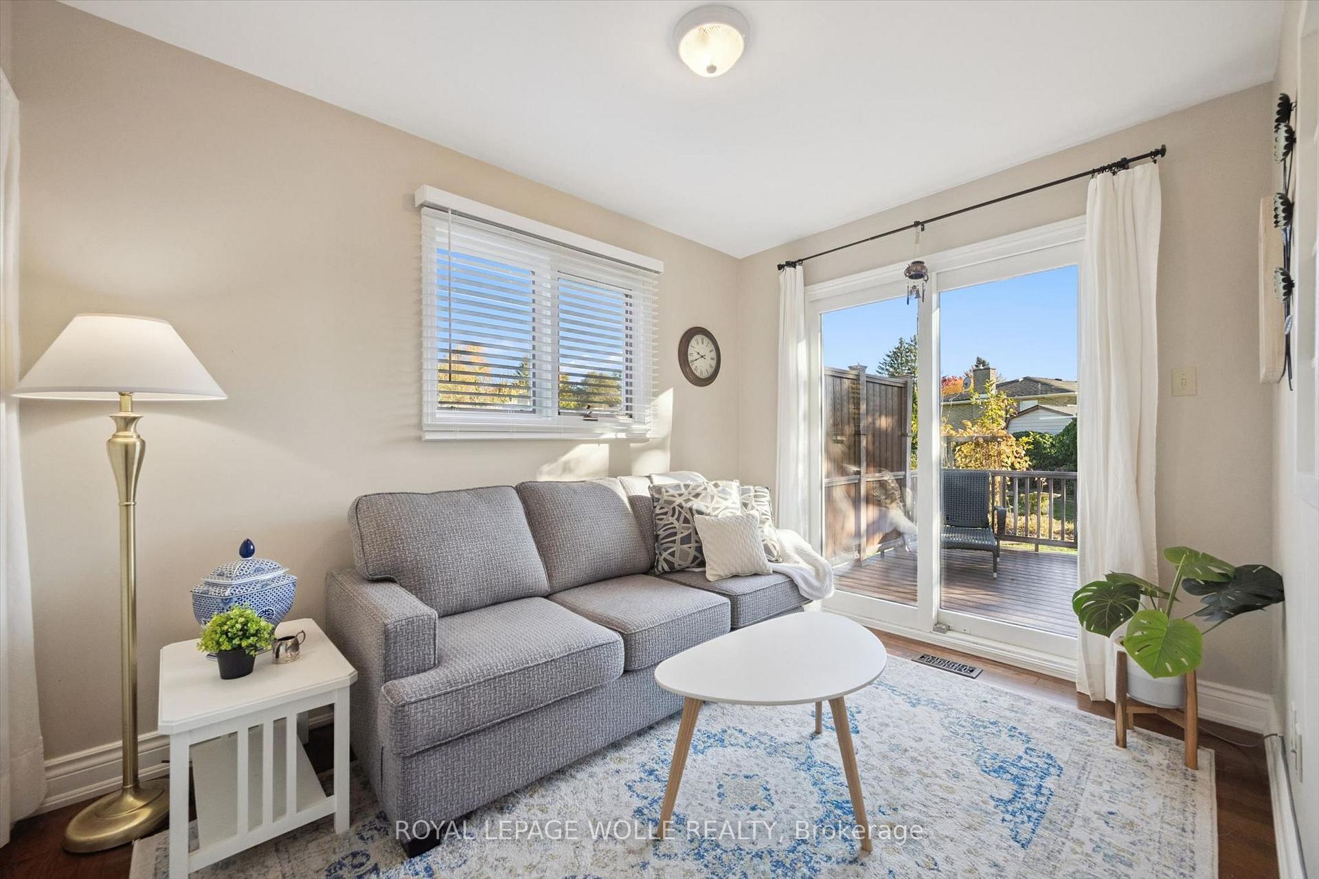 Photo 17 of 301 Martindale Crescent, Waterloo, Lakeshore Village — HOMEH