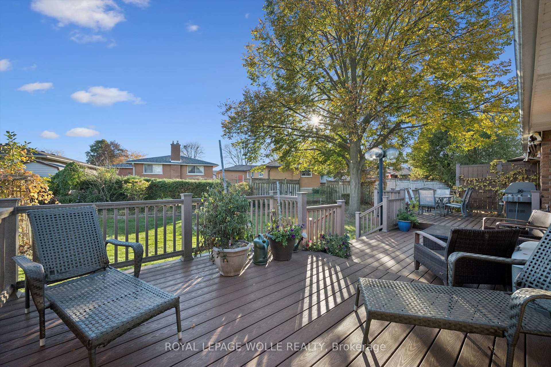 Photo 32 of 301 Martindale Crescent, Waterloo, Lakeshore Village — HOMEH