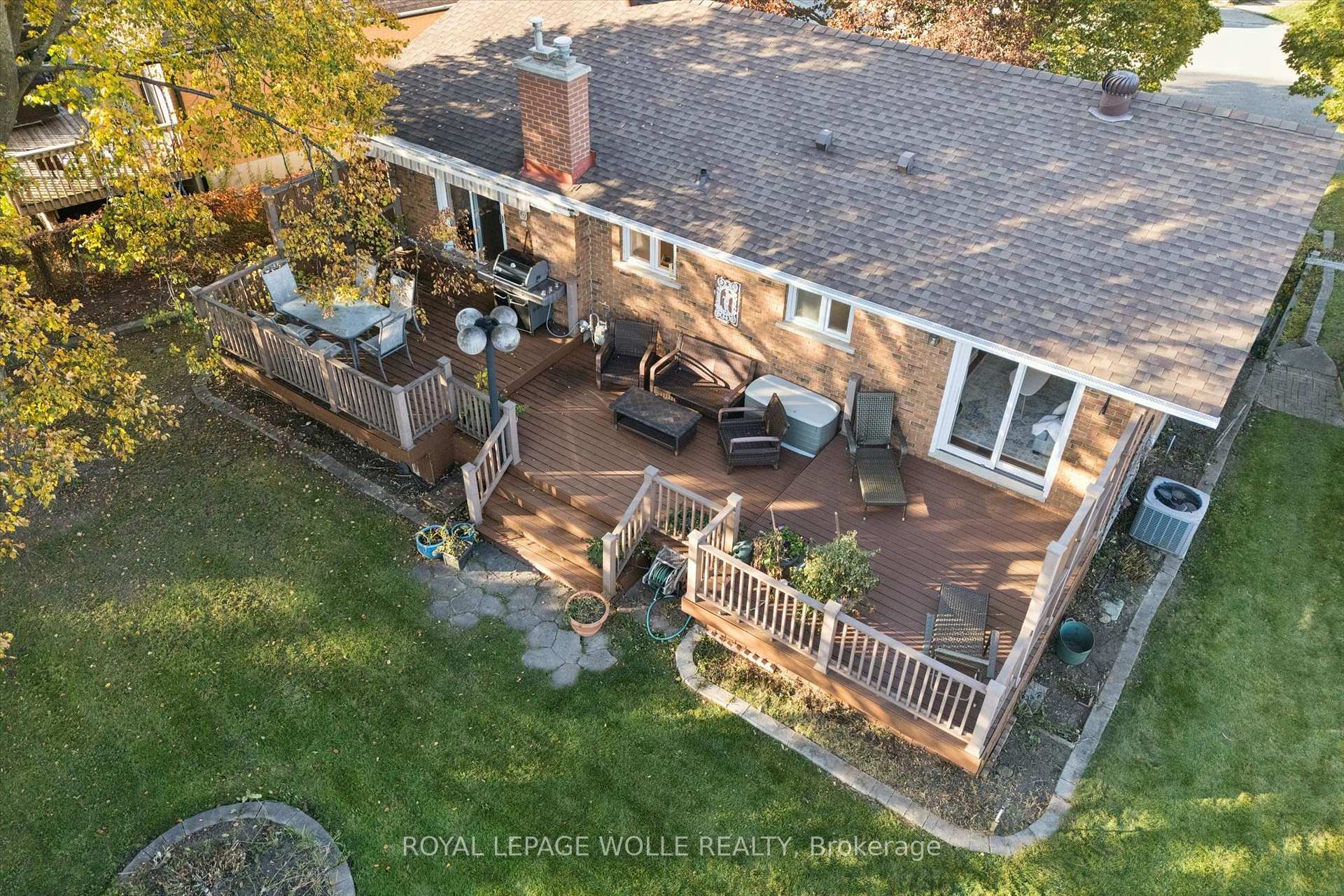 Photo 38 of 301 Martindale Crescent, Waterloo, Lakeshore Village — HOMEH