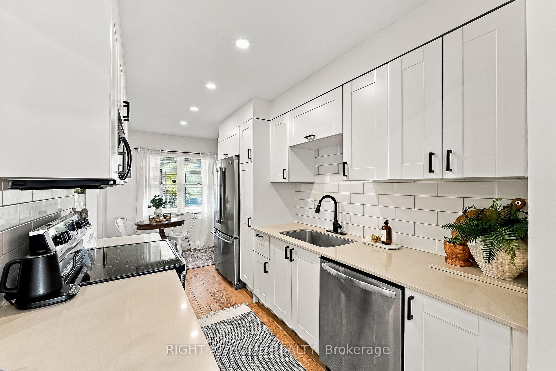 Photo 12 of 56 Teddington Crescent, Whitby, Pringle Creek — HOMEH