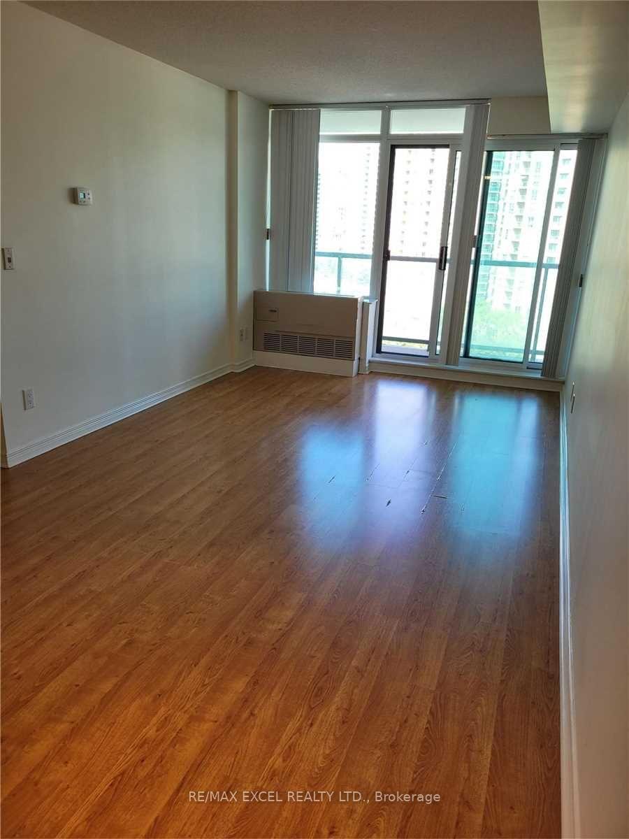 Photo 11 of Unit 2011, 5500 Yonge Street, North York, Willowdale West — HOMEH