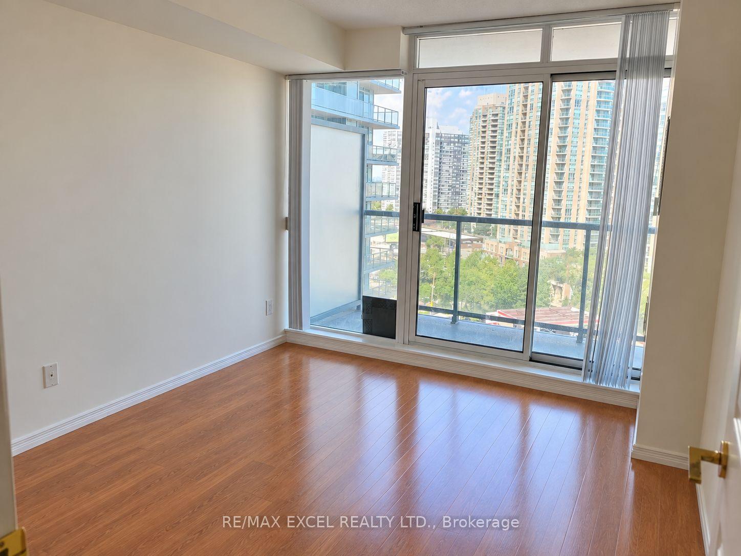 Photo 13 of Unit 2011, 5500 Yonge Street, North York, Willowdale West — HOMEH