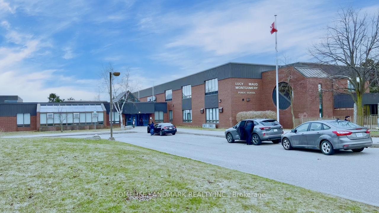 Photo 22 of Unit Main Floor, 81 United Square, Scarborough, Malvern — HOMEH