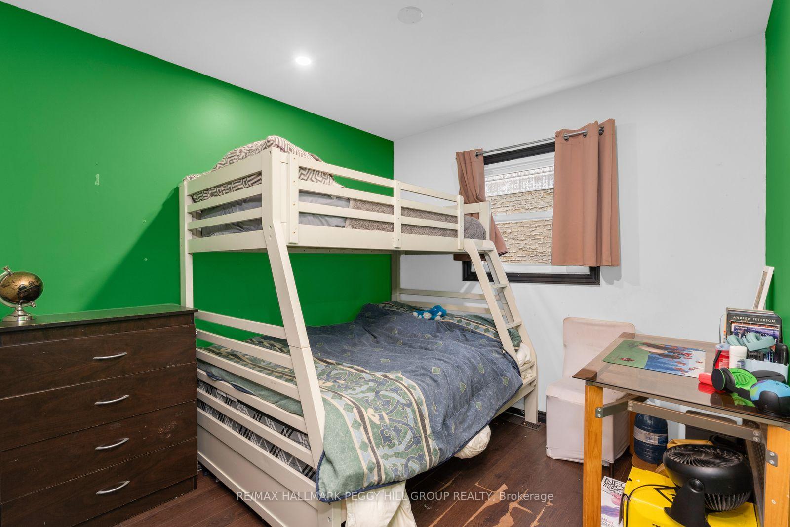 Photo 9 of 375 Fitton Street, Midland — HOMEH