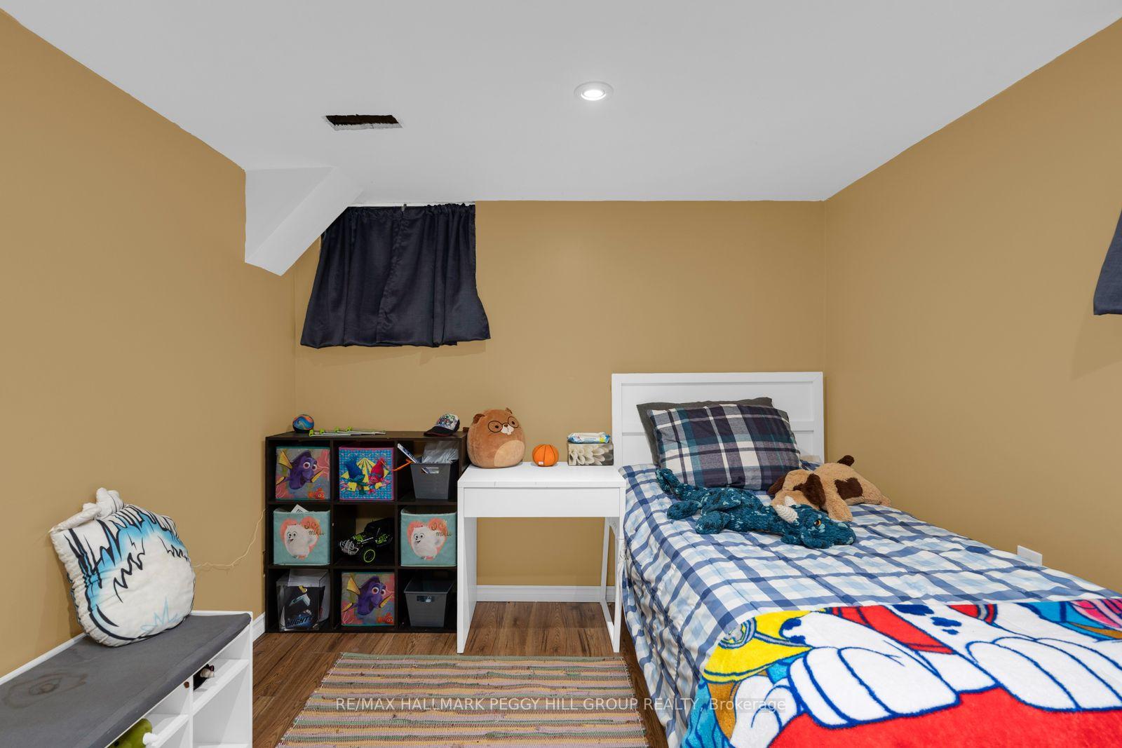 Photo 10 of 375 Fitton Street, Midland — HOMEH