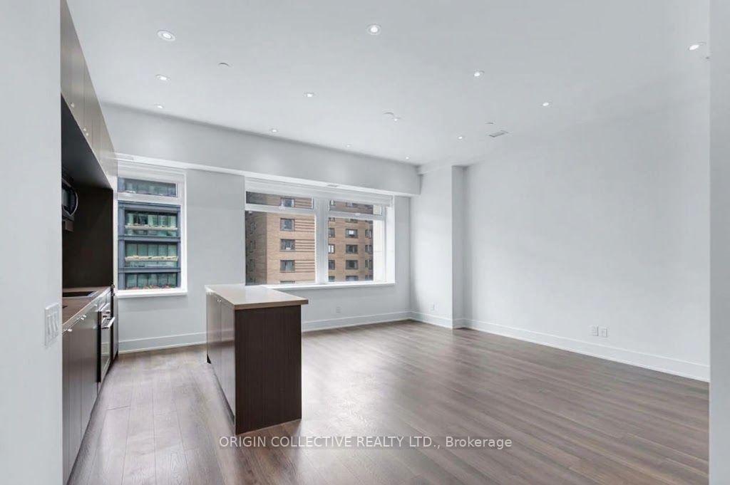 Photo 22 of Unit 405, 111 St Clair Avenue W, Toronto, Yonge-St. Clair — HOMEH