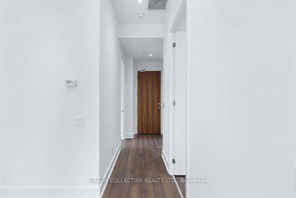 Photo 34 of Unit 405, 111 St Clair Avenue W, Toronto, Yonge-St. Clair — HOMEH
