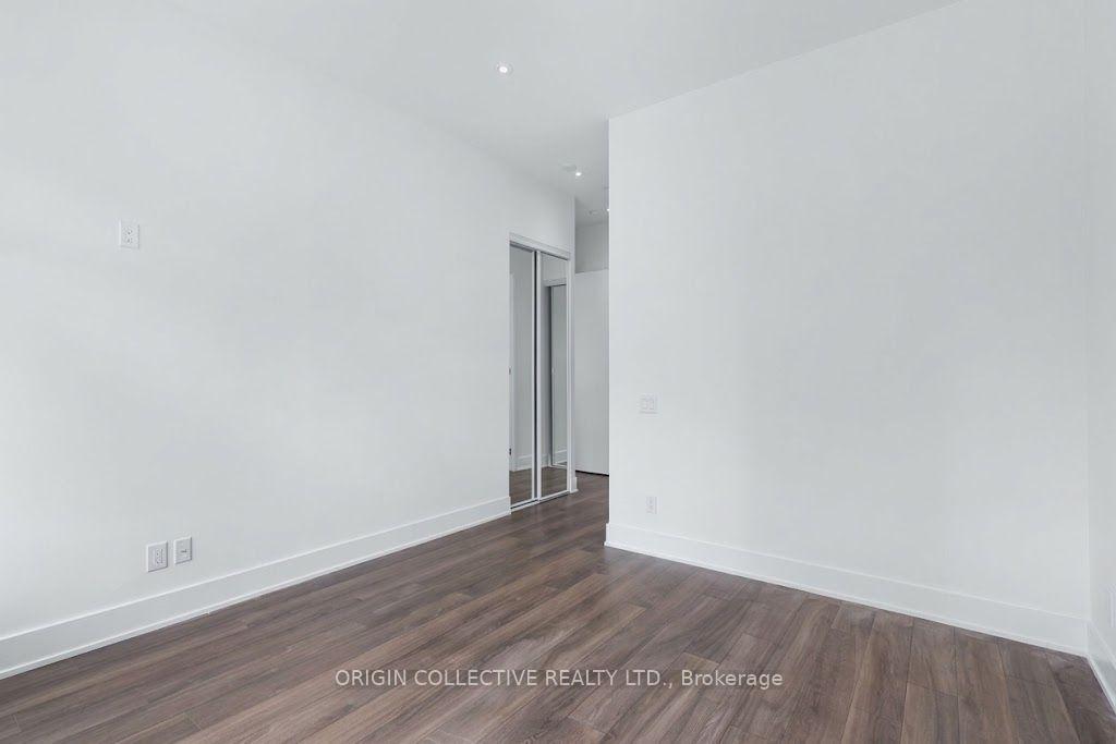 Photo 38 of Unit 405, 111 St Clair Avenue W, Toronto, Yonge-St. Clair — HOMEH