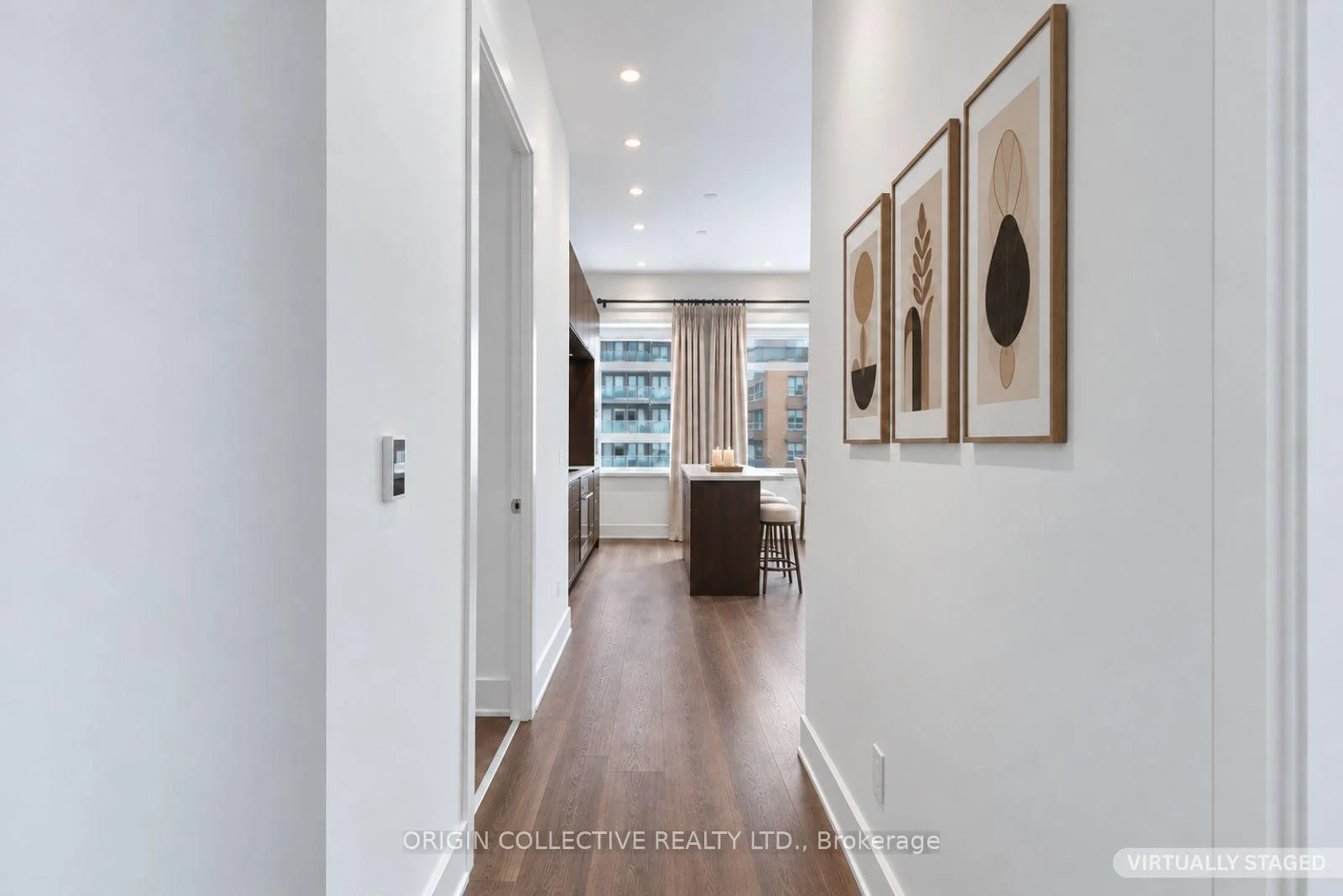 Photo 23 of Unit 405, 111 St Clair Avenue W, Toronto, Yonge-St. Clair — HOMEH