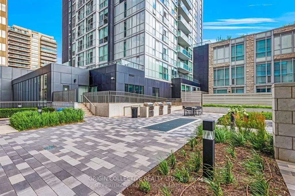 Photo 59 of Unit 405, 111 St Clair Avenue W, Toronto, Yonge-St. Clair — HOMEH