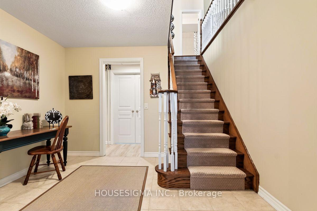 Photo 35 of 798 Greenly Drive, Cobourg — HOMEH
