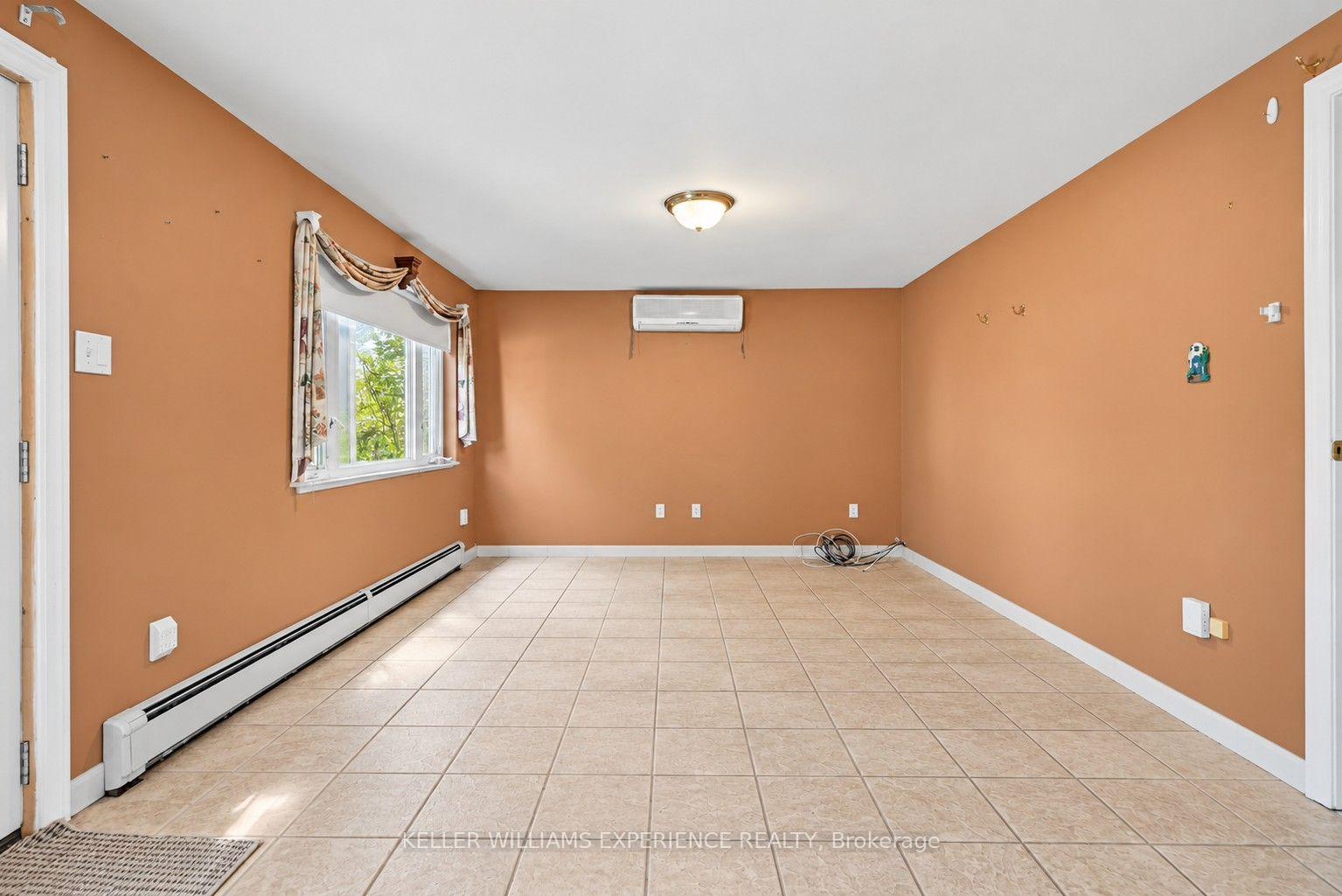 Photo 35 of 861 John Street, Innisfil, Churchill — HOMEH