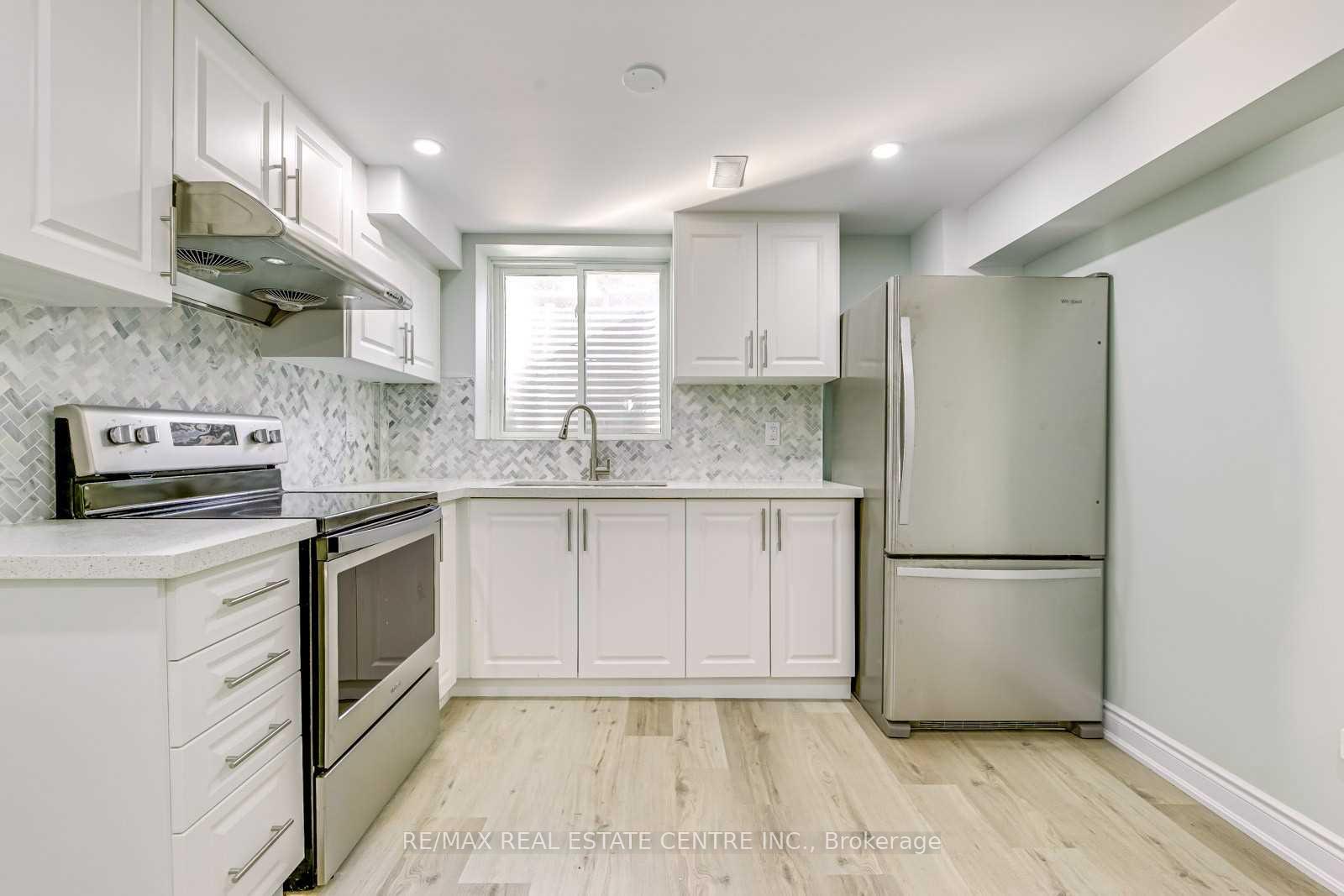 Photo 6 of Unit Bsmt, 3560 Stonecutter Crescent S, Mississauga, Churchill Meadows — HOMEH
