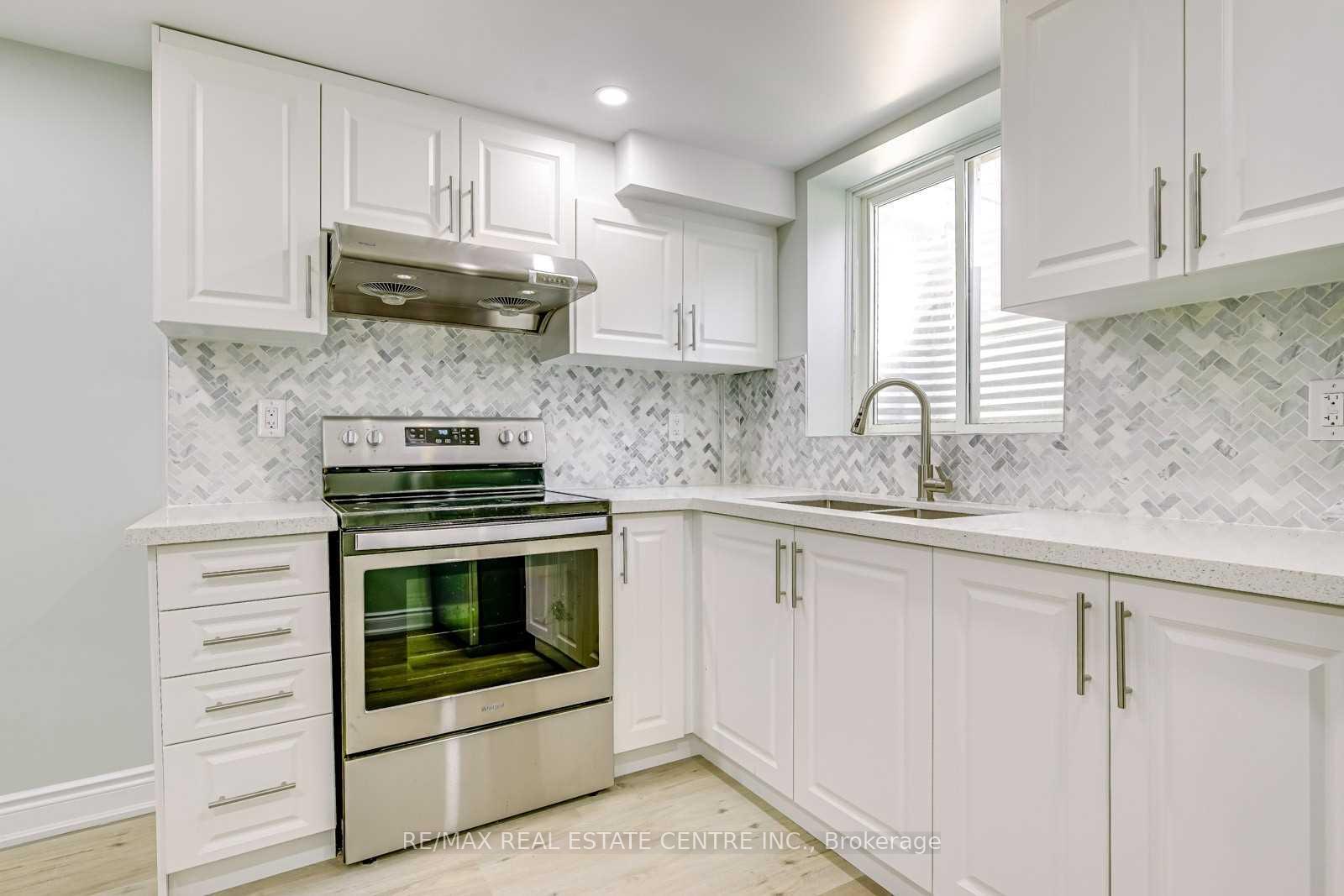 Photo 7 of Unit Bsmt, 3560 Stonecutter Crescent S, Mississauga, Churchill Meadows — HOMEH