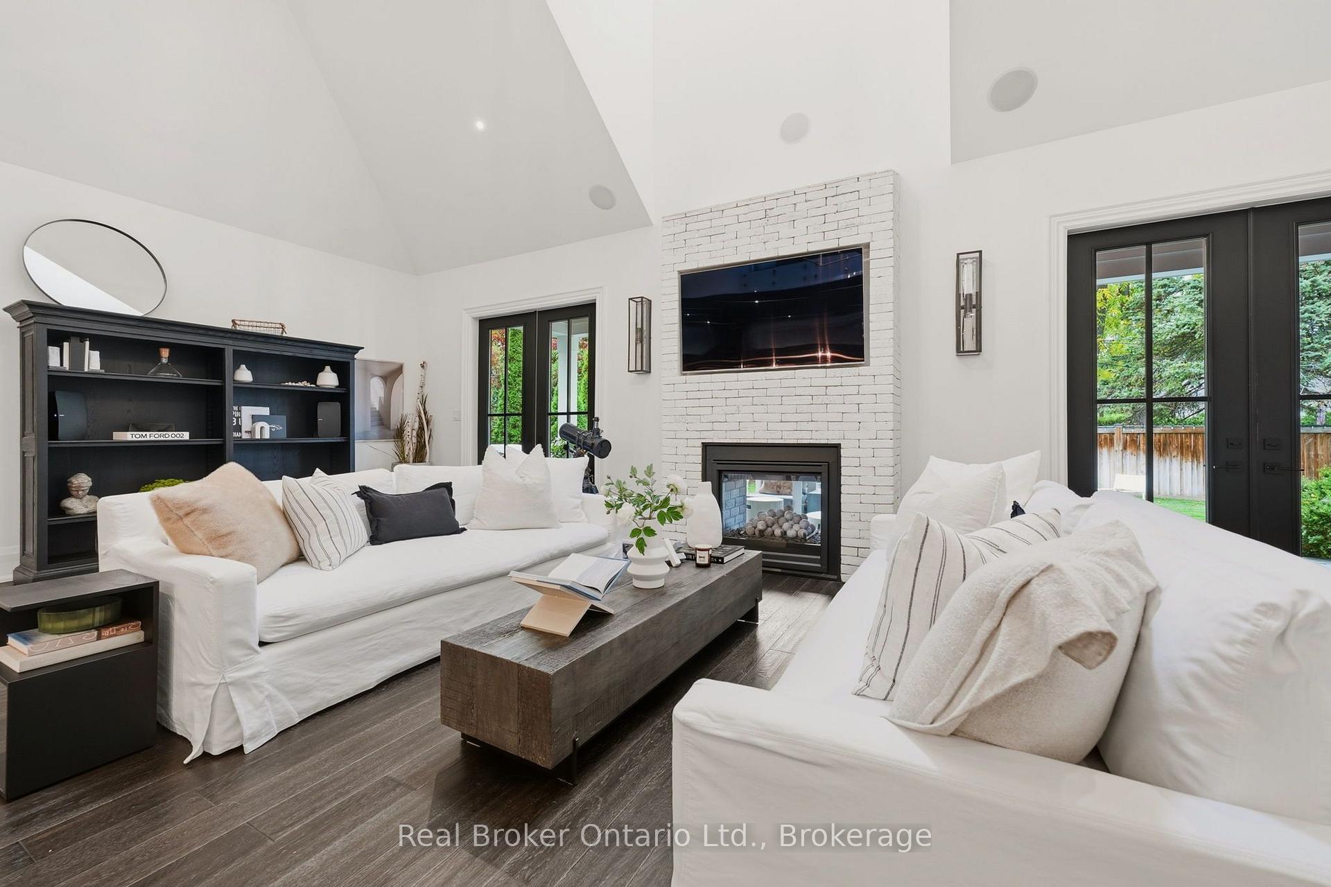 Photo 12 of 175 North Shore Boulevard W, Burlington, Bayview — HOMEH