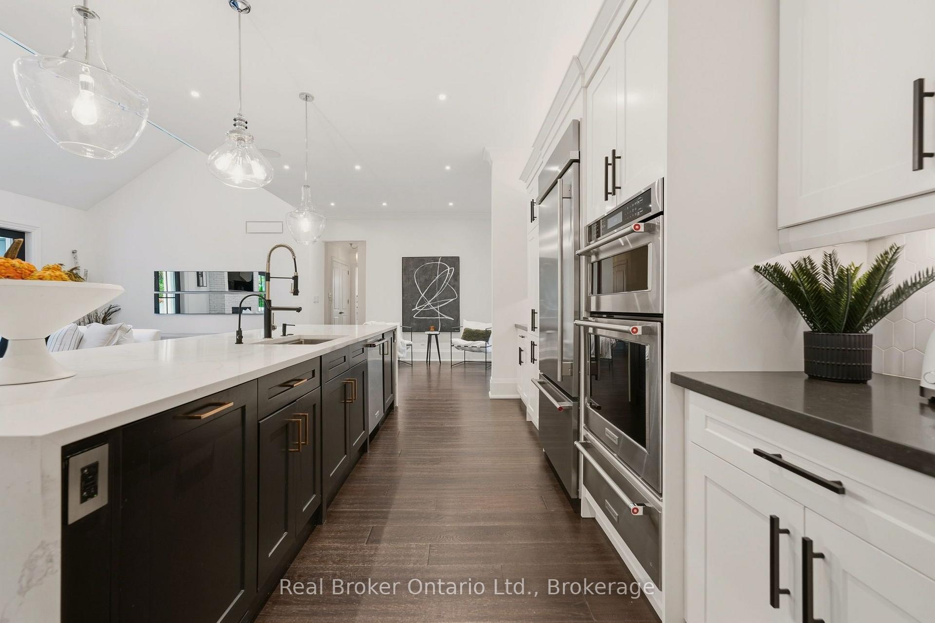 Photo 15 of 175 North Shore Boulevard W, Burlington, Bayview — HOMEH